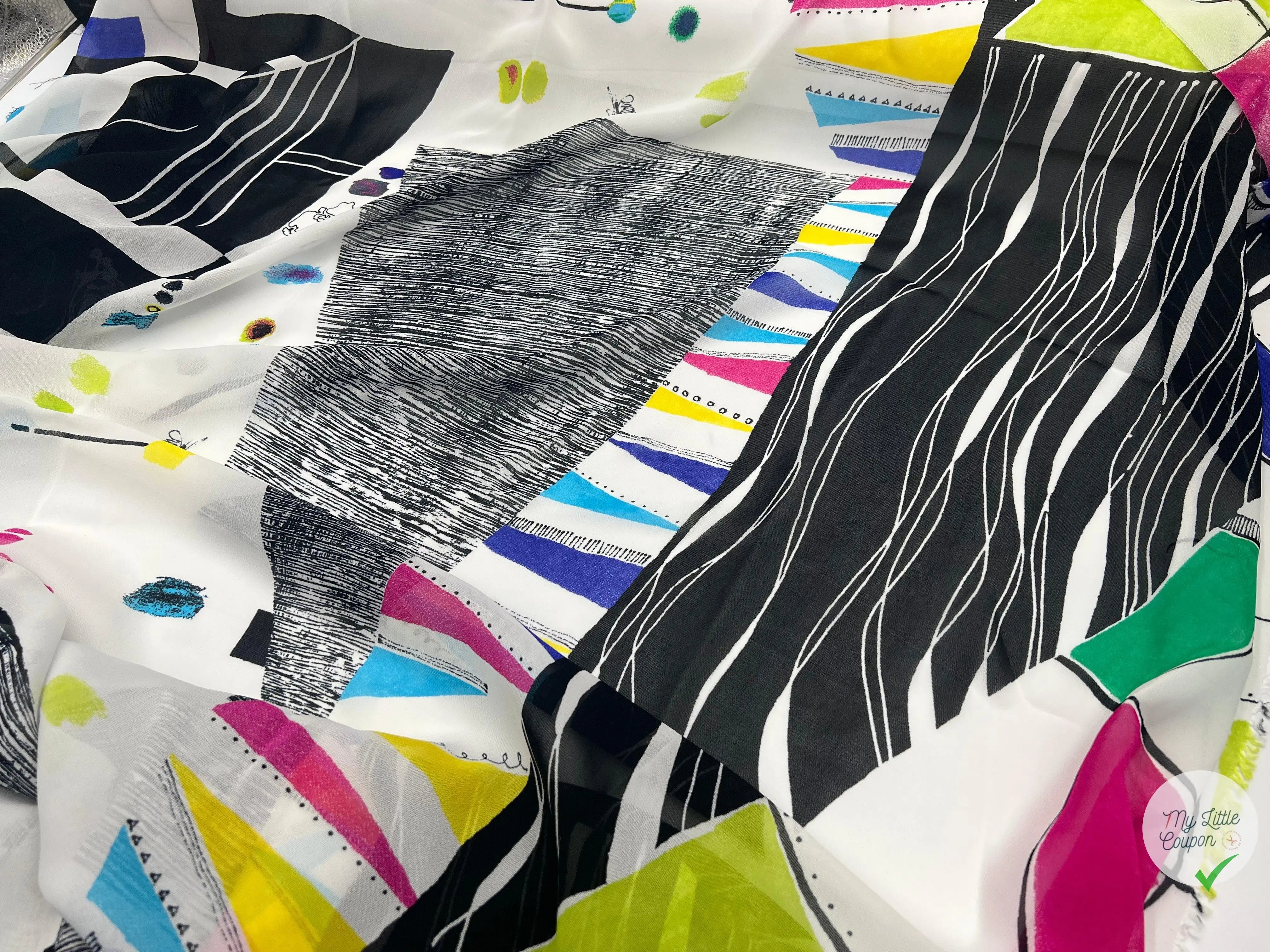 CRÊPE VISCOSE IMPRIMÉ ELEGANCE CUBISTE - My Little Coupon - tissu - coudre