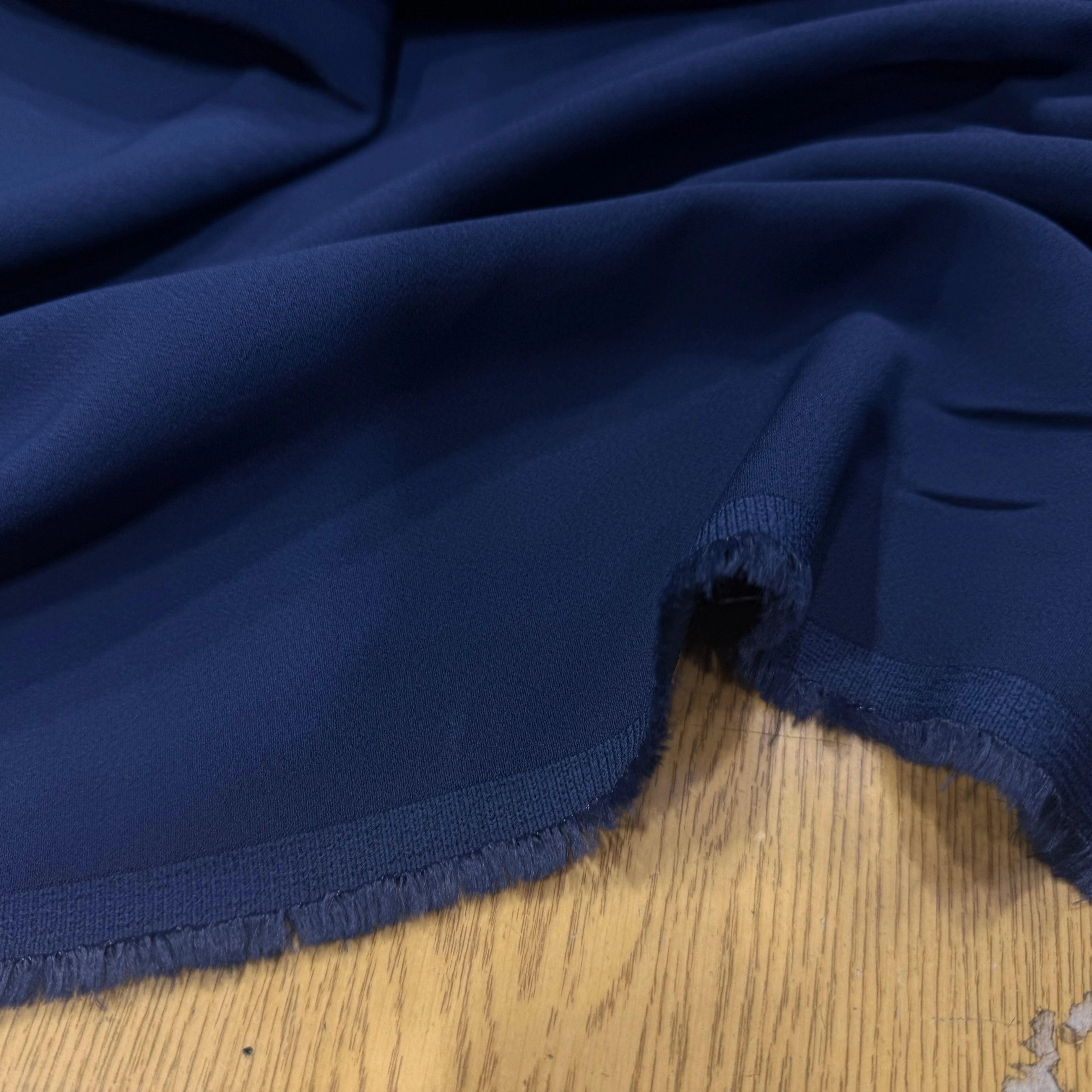 CREPE VISCOSE LOURD BLEU - My Little Coupon