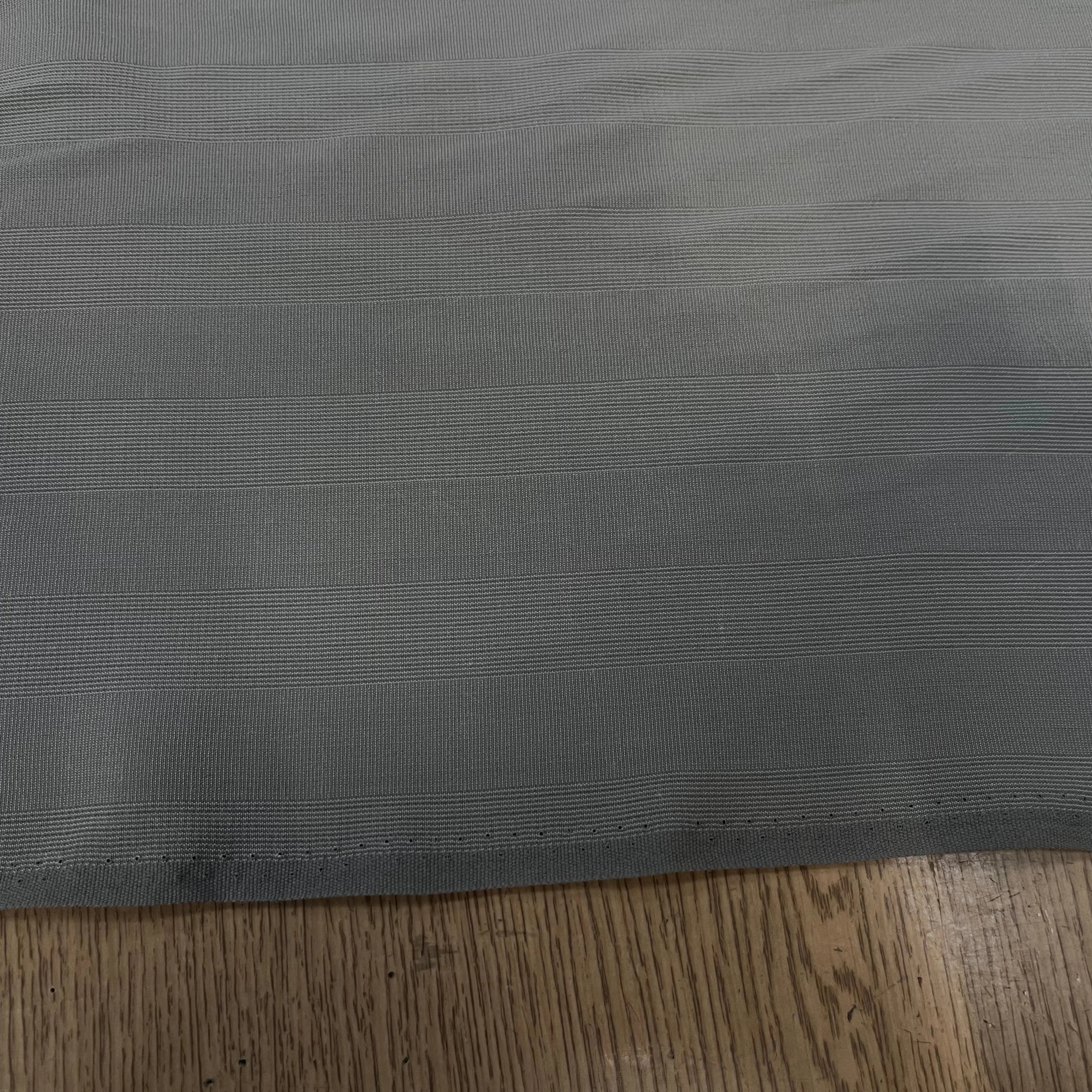 CREPE VISCOSE RAYÉ GRIS - My Little Coupon