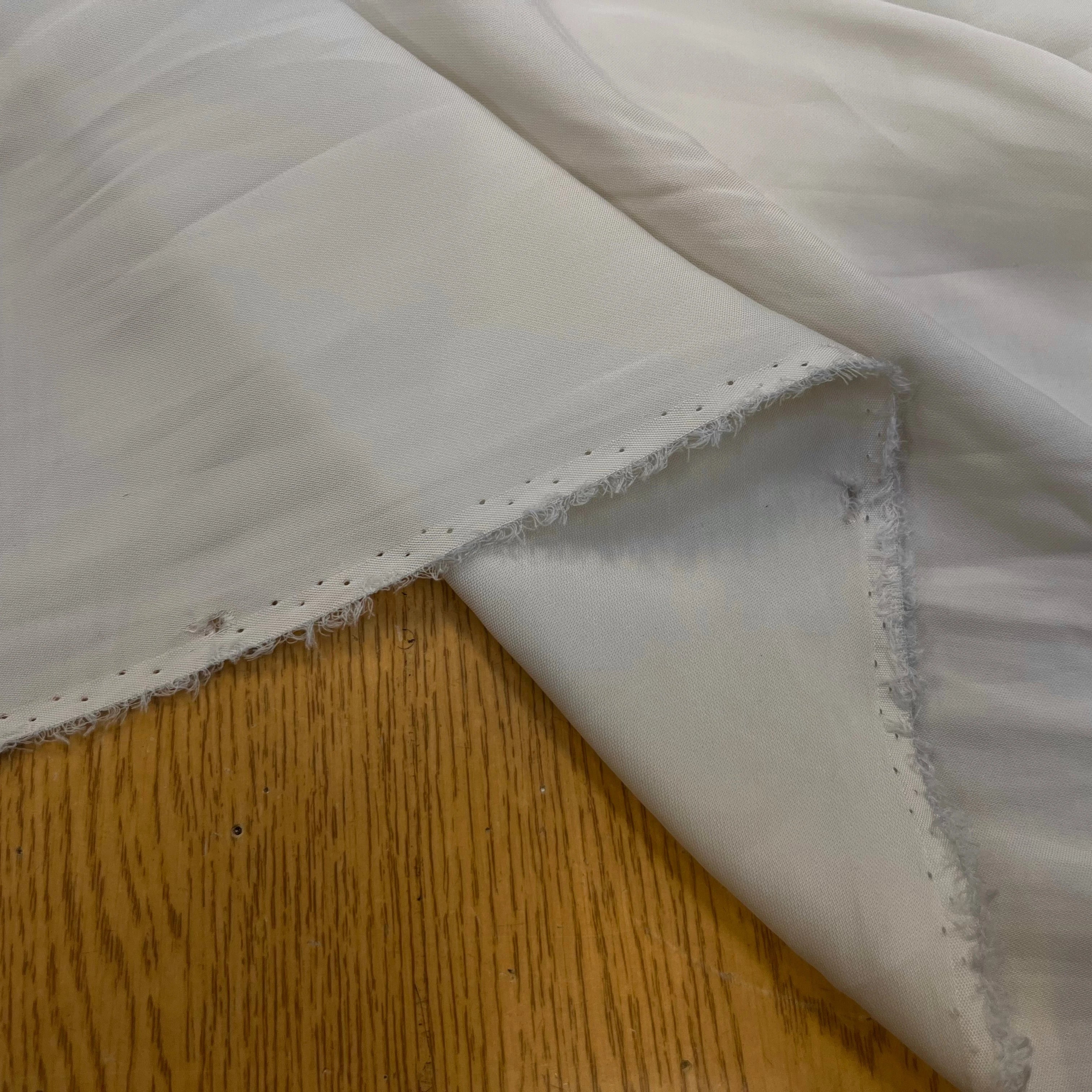 CREPE VISCOSE SOIE FLUIDE DIRTY WHITE - My Little Coupon