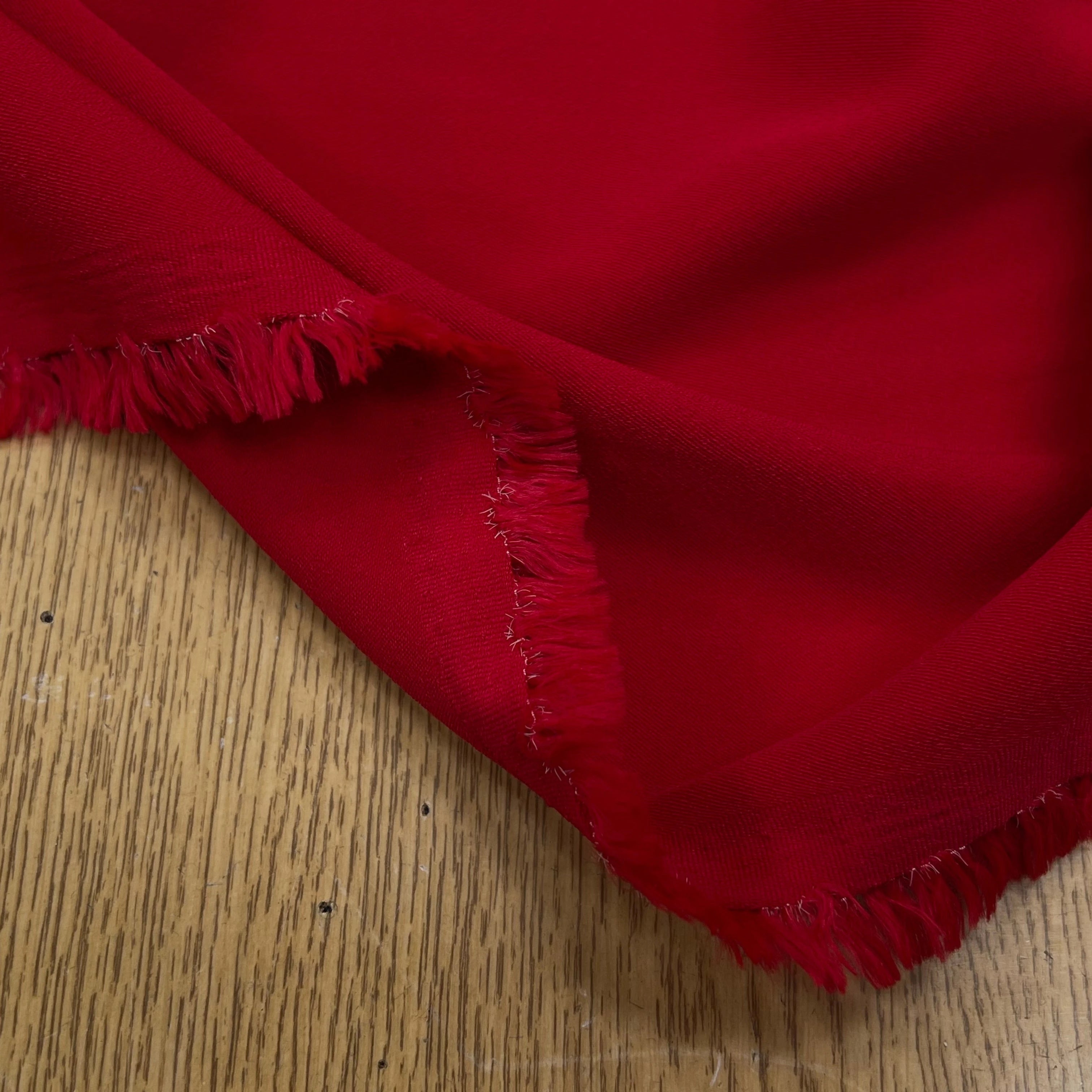 CREPE VISCOSE ULTRA STRETCH ROUGE 125CM - My Little Coupon