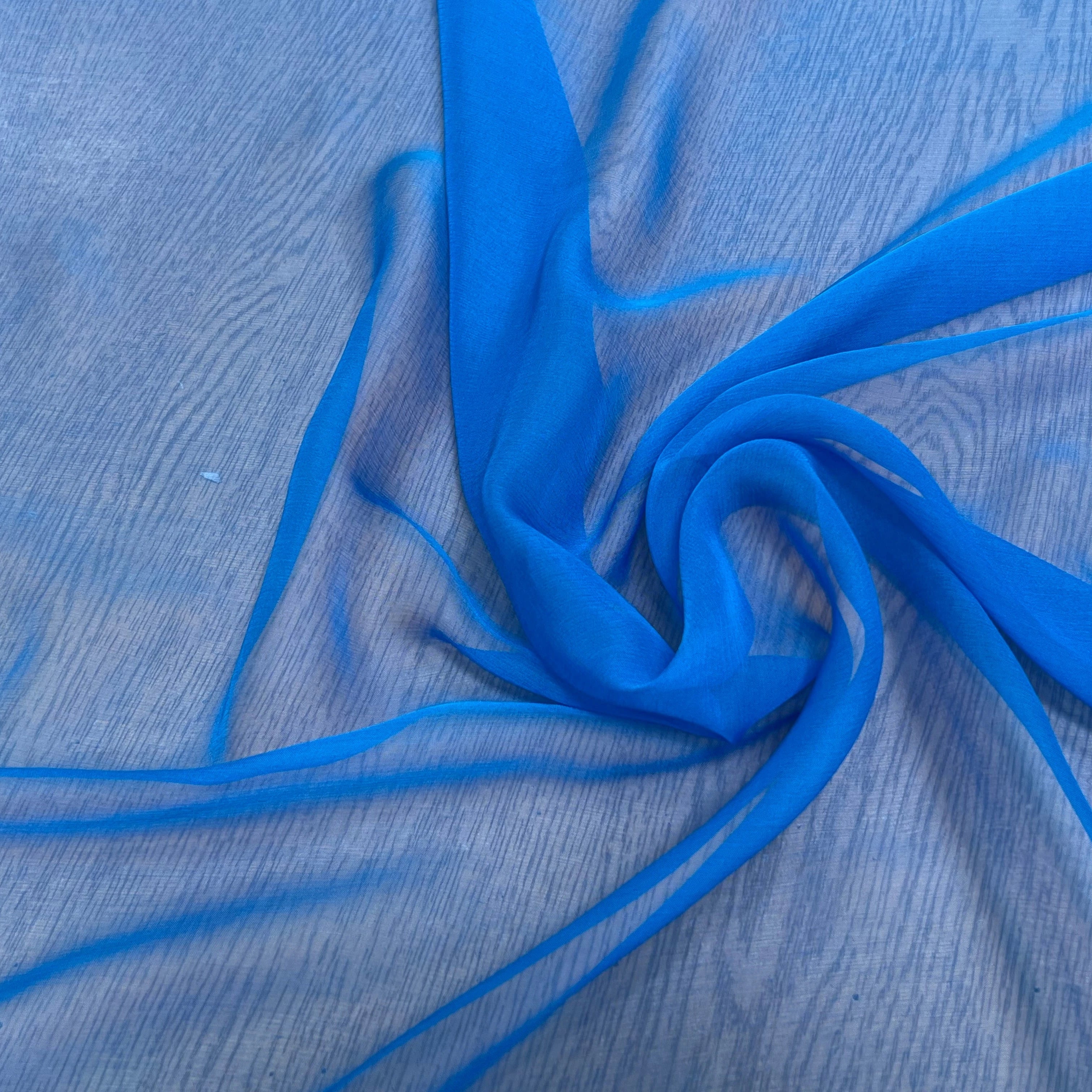 CREPON DE SOIE PLISSÉ BLEU AZUR INTENCE - My Little Coupon