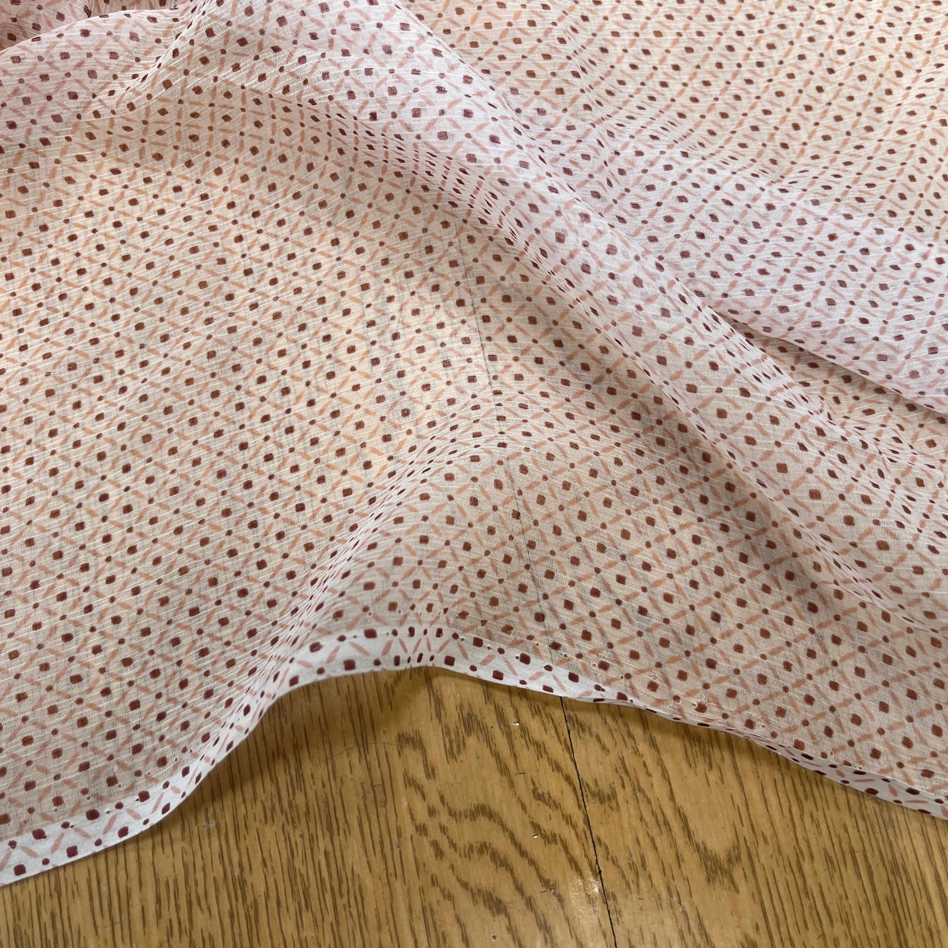 CREPON DE SOIE PLISSÉE MOTIF RECTANGULAIRE GÉOMETRIQUE - My Little Coupon