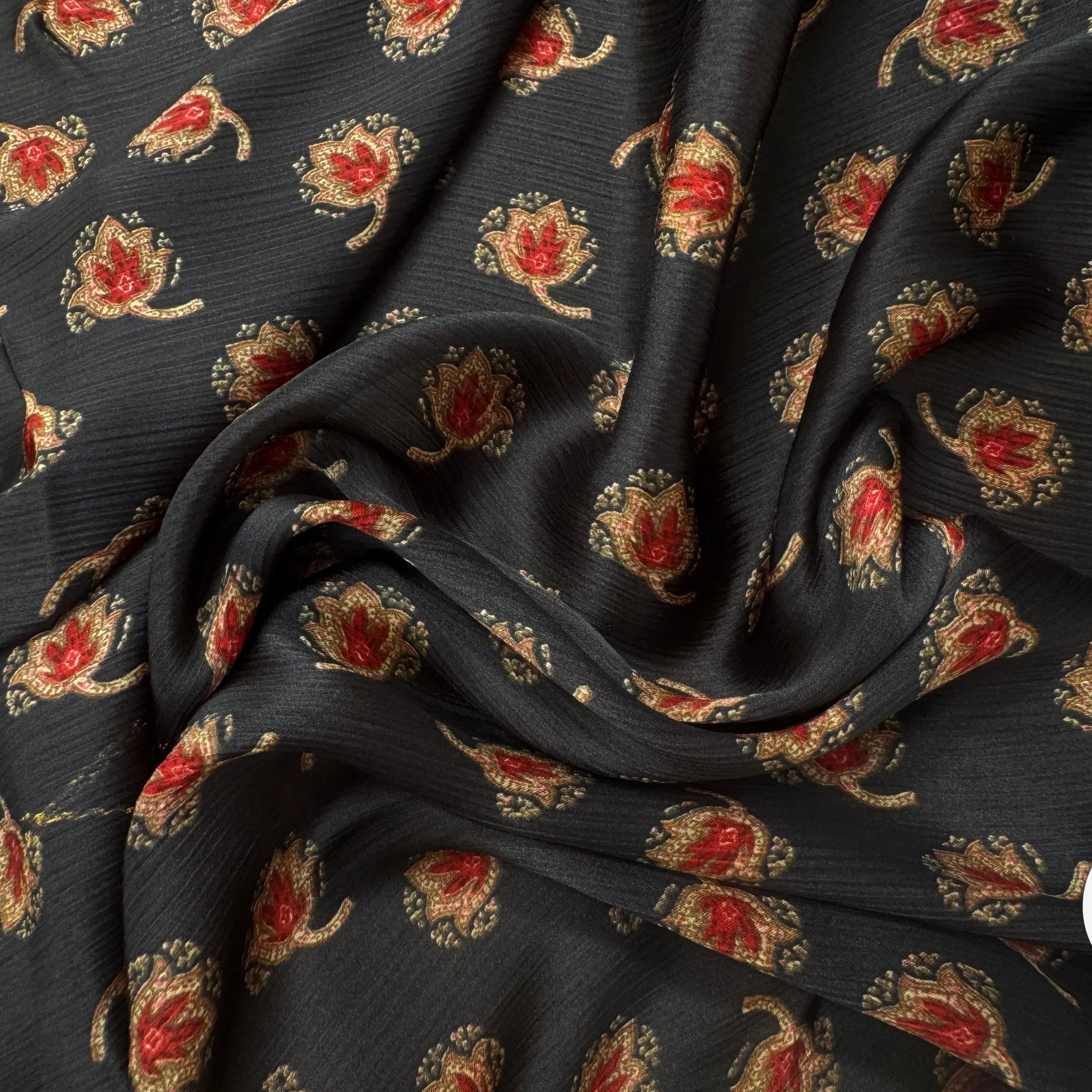 CREPON PLISSÉ FOND NOIR FLEURS ROUGE ET JAUNE - My Little Coupon