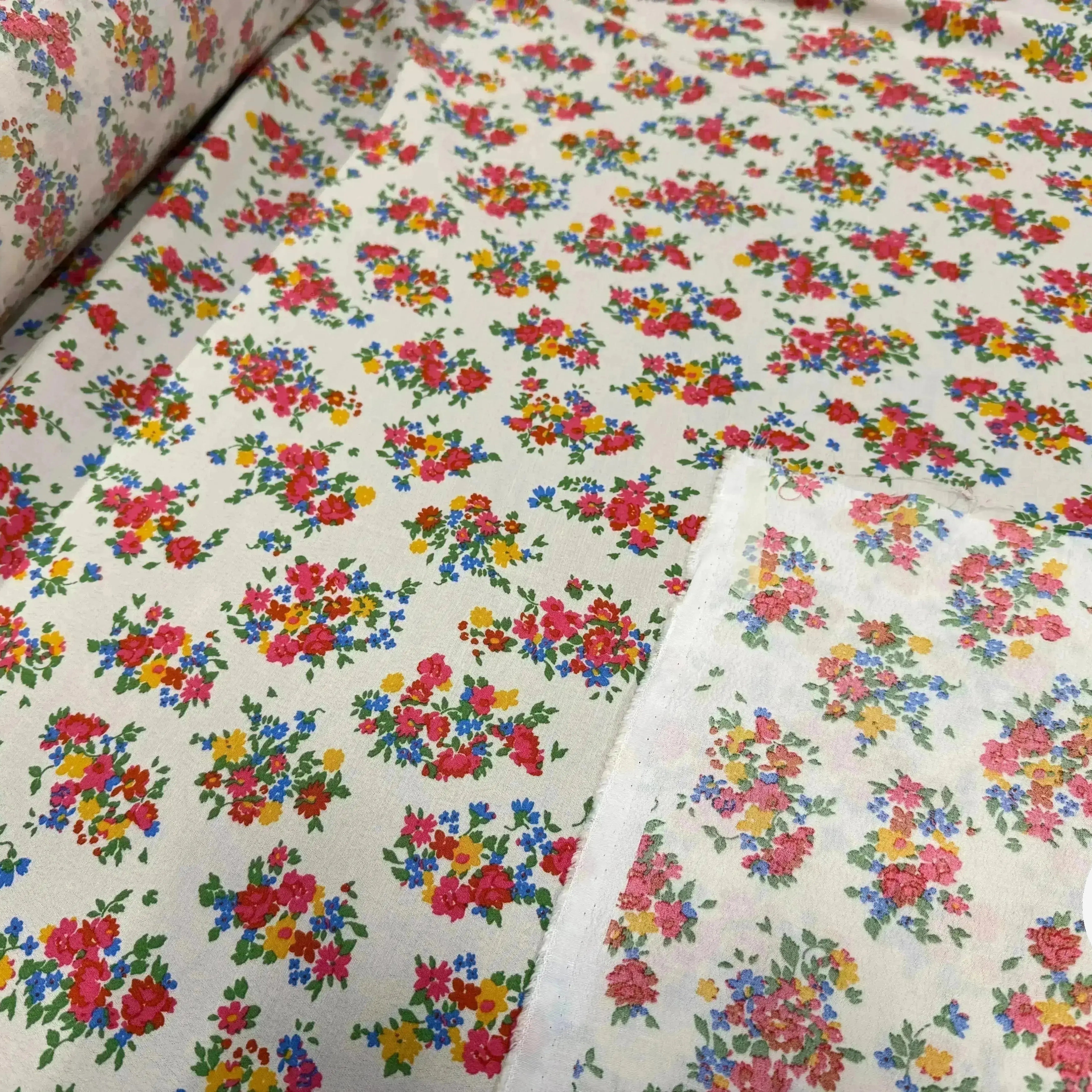 CRÊPE VISCOSE IMPRIMÉE BLANC JARDIN SECRET - My Little Coupon