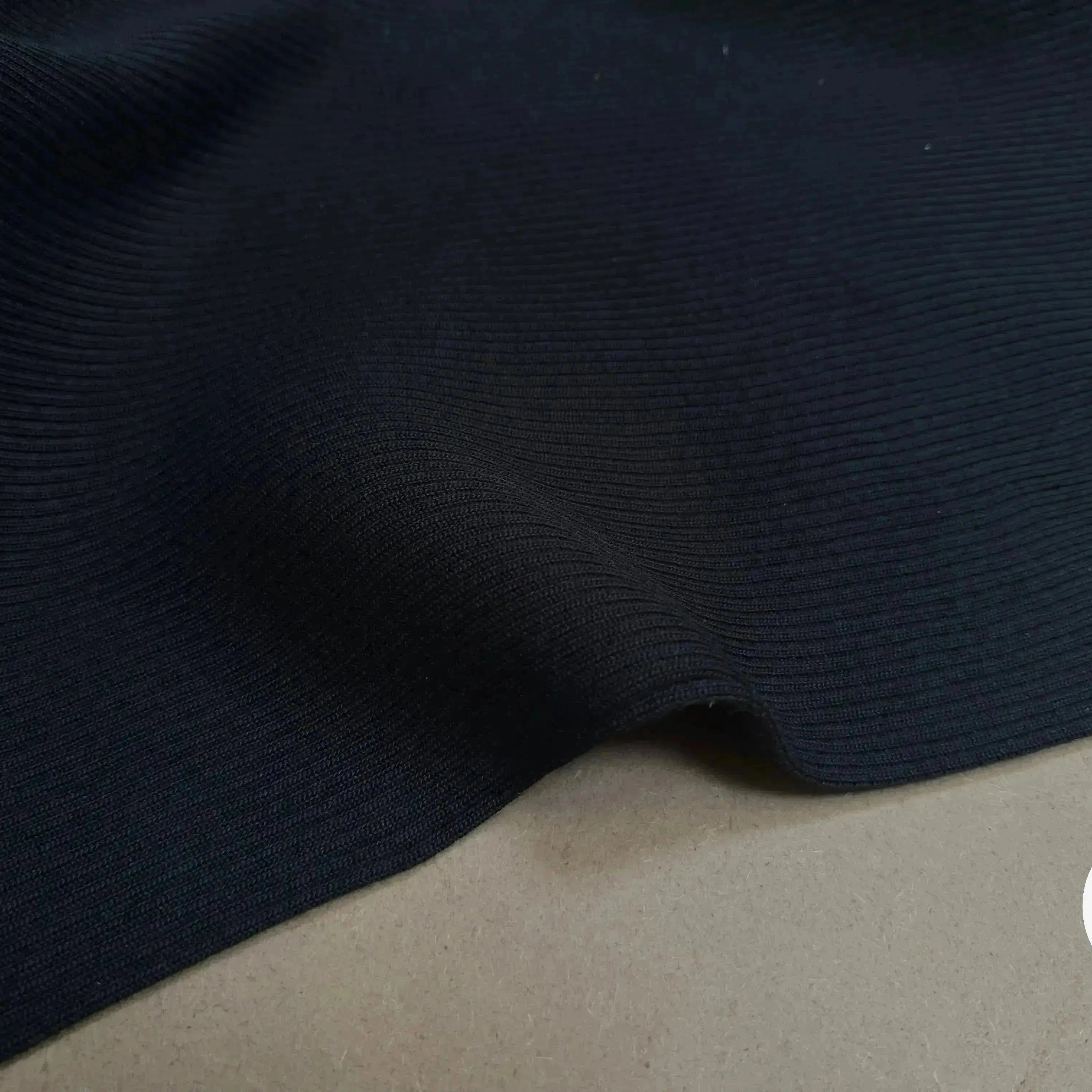 BORD CÔTE LOURD 100% ACRYLIQUE NOIR - My Little Coupon