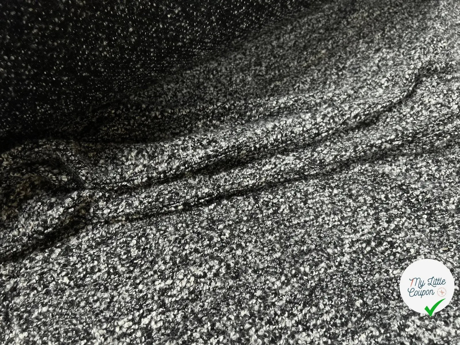 BOUCLETTE TRICOT NOIR CHINÉ BLANC - My Little Coupon - tissu - coudre