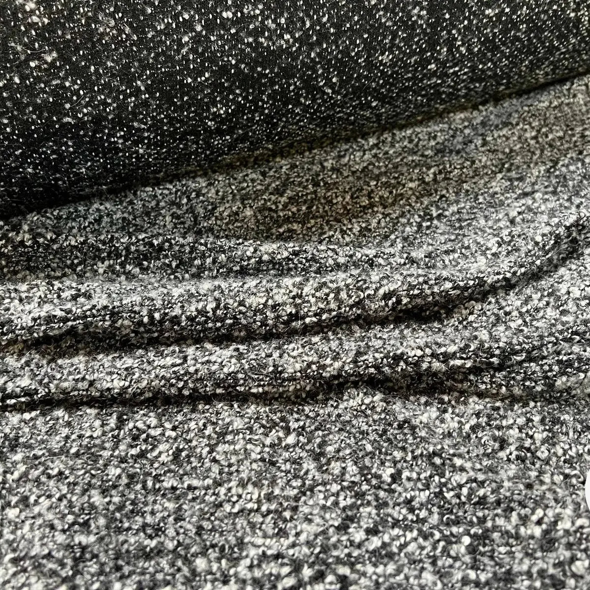 BOUCLETTE TRICOT NOIR CHINÉ BLANC - My Little Coupon - tissu - coudre