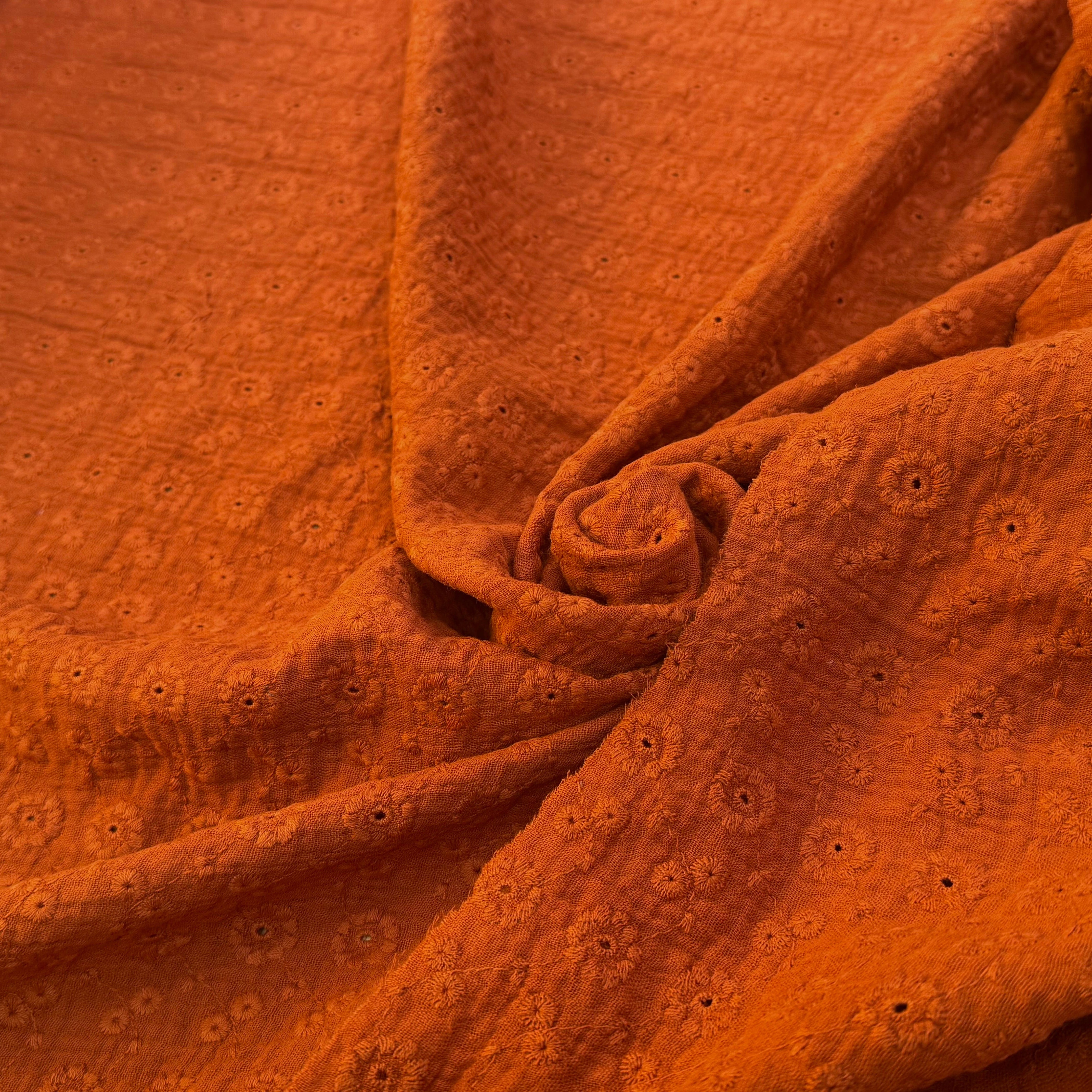 BRODERIE ANGLAISE COTON ROUILLE - My Little Coupon