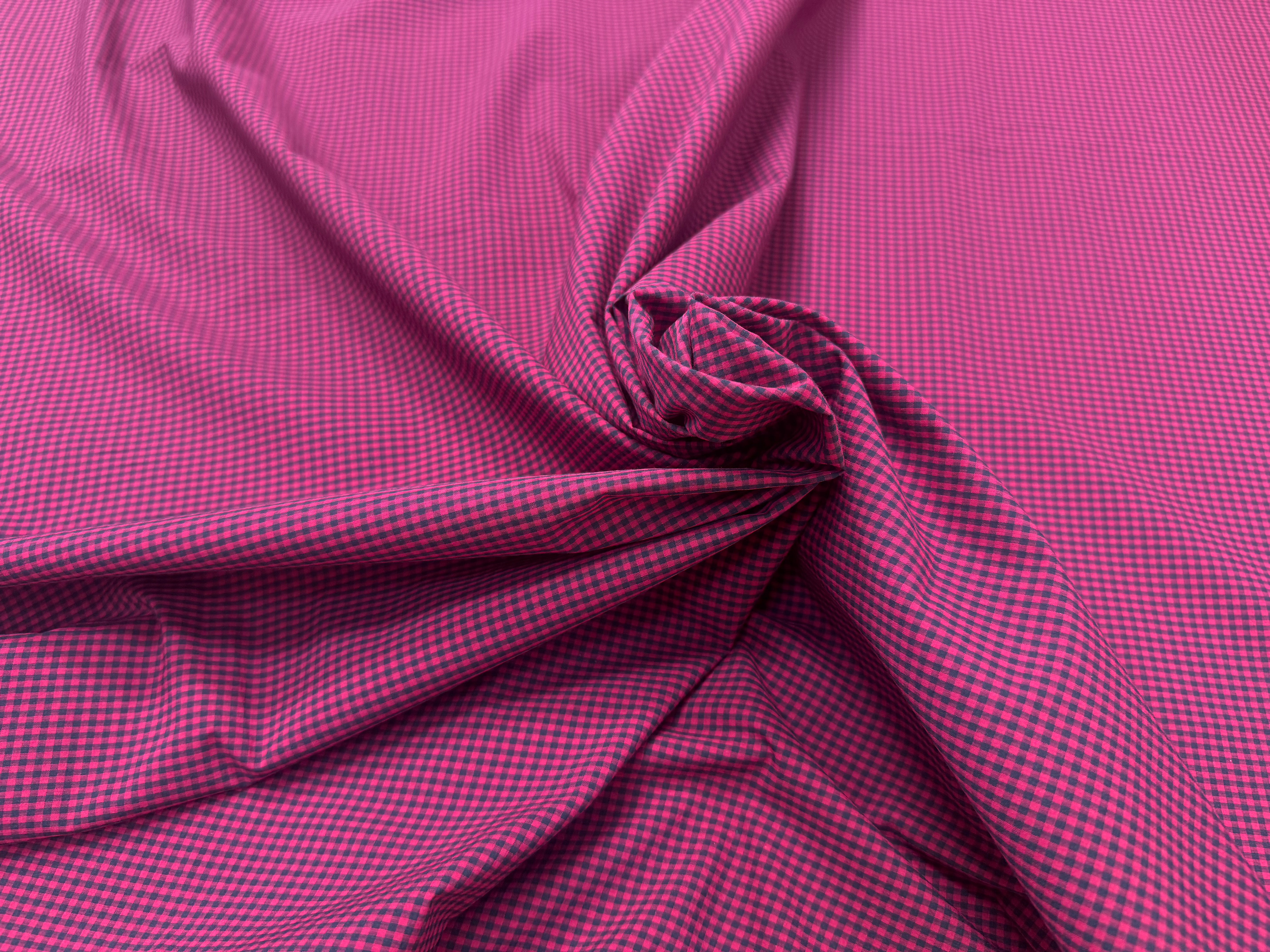 COTON LÉGER PETIT CARREAUX ROSE ET NOIR - My Little Coupon