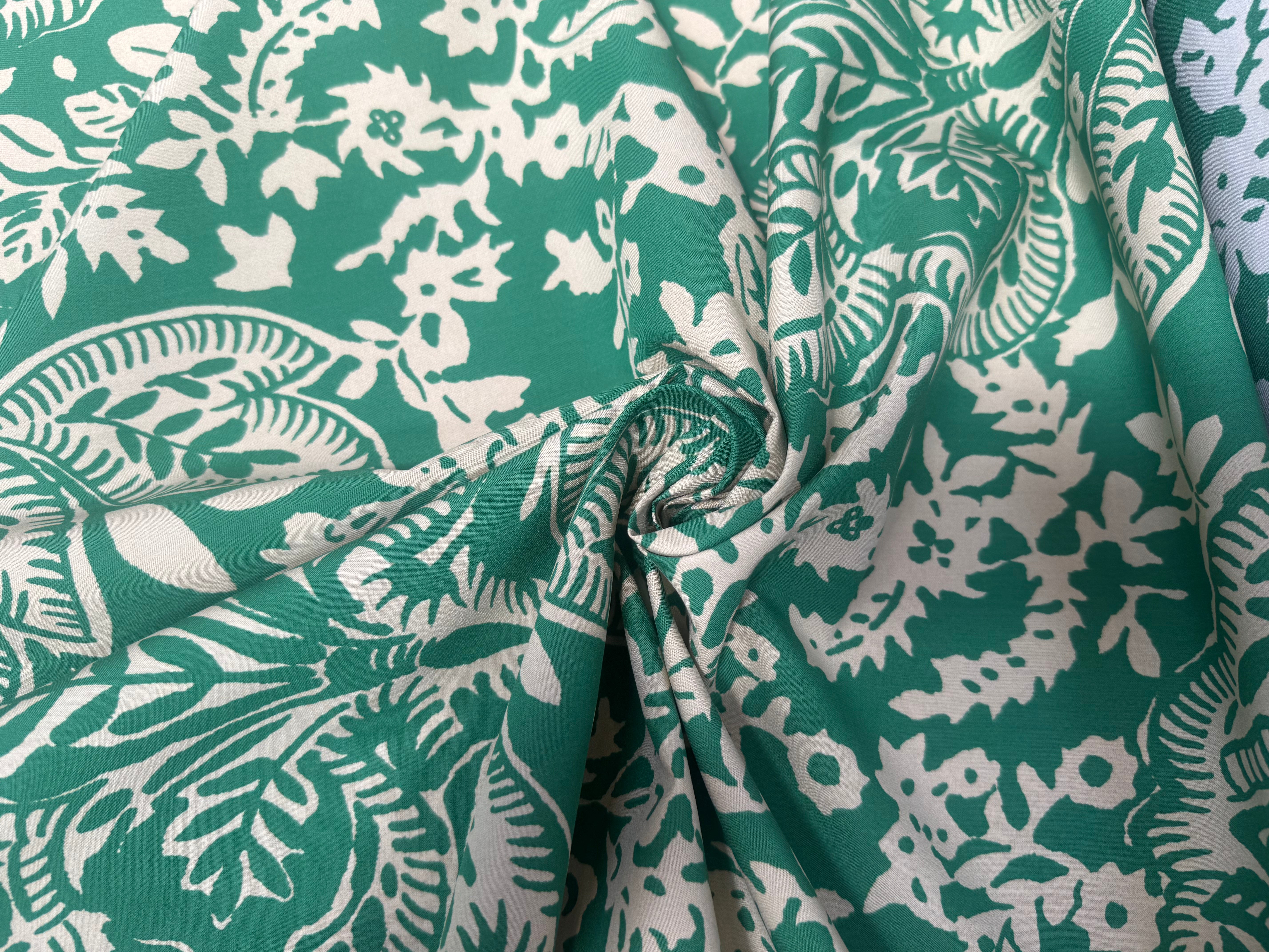 COTON VISCOSE THEME FLORAL BEIGE CREME ET VERT - My Little Coupon