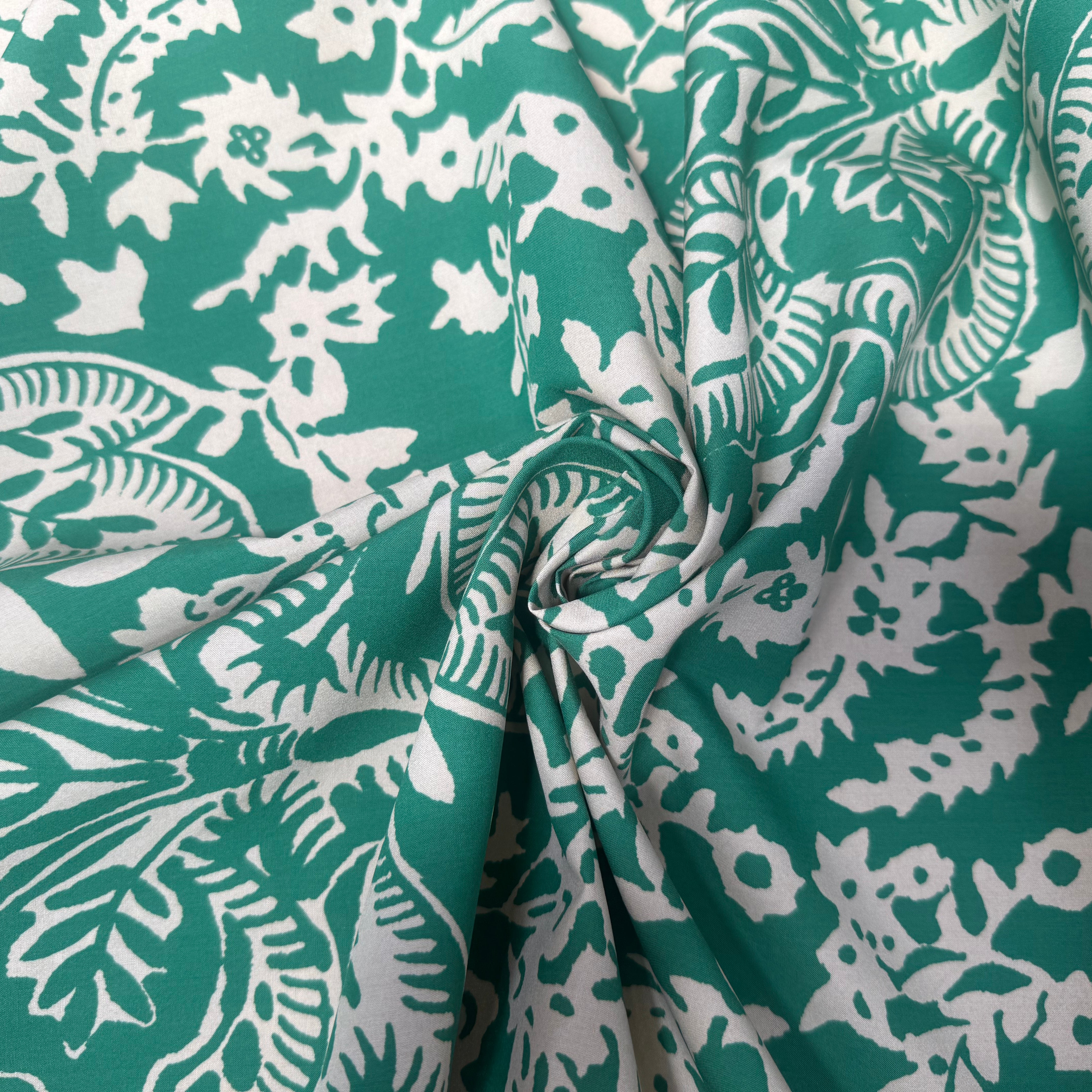 COTON VISCOSE THEME FLORAL BEIGE CREME ET VERT - My Little Coupon