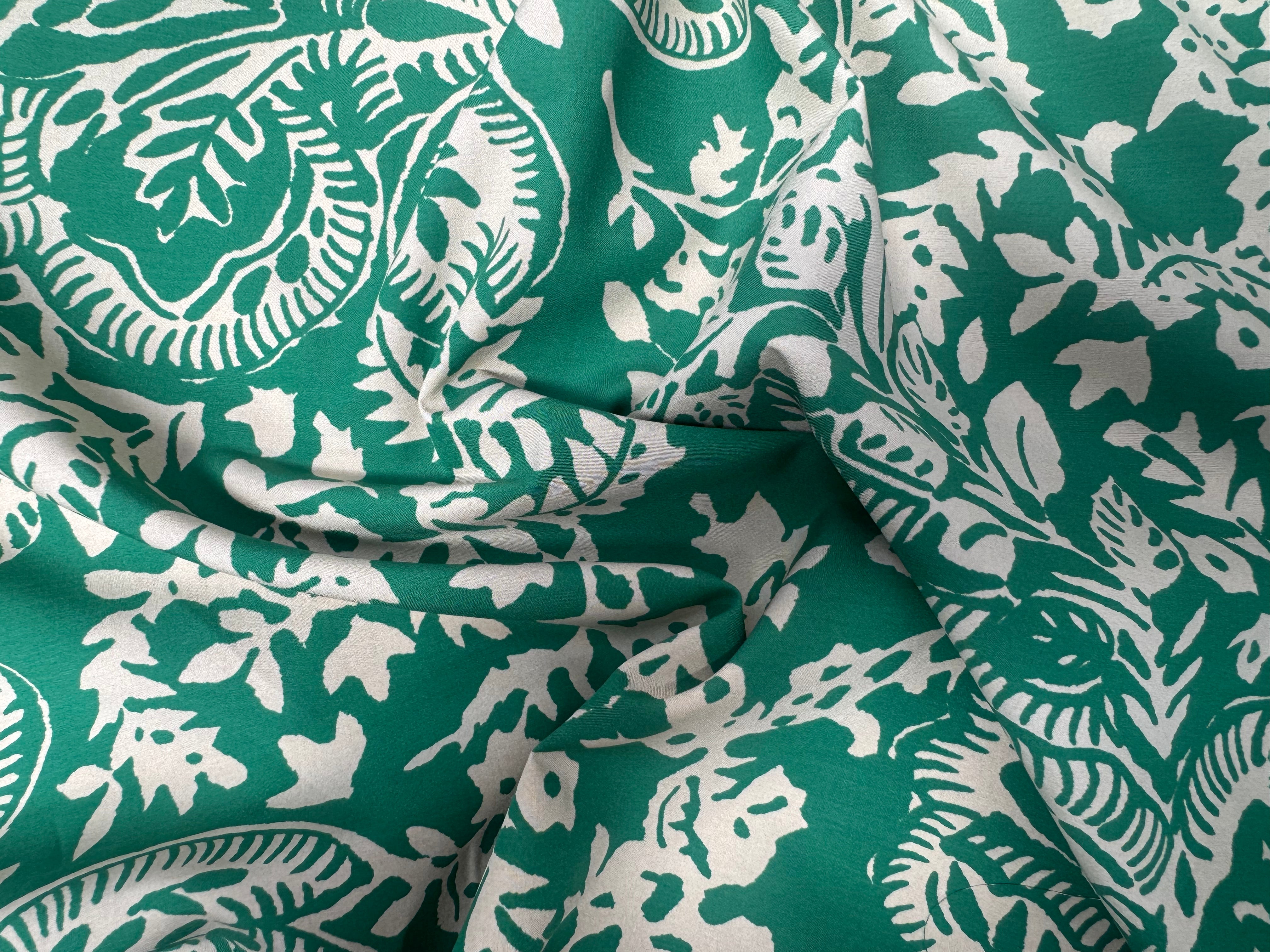 COTON VISCOSE THEME FLORAL BEIGE CREME ET VERT - My Little Coupon