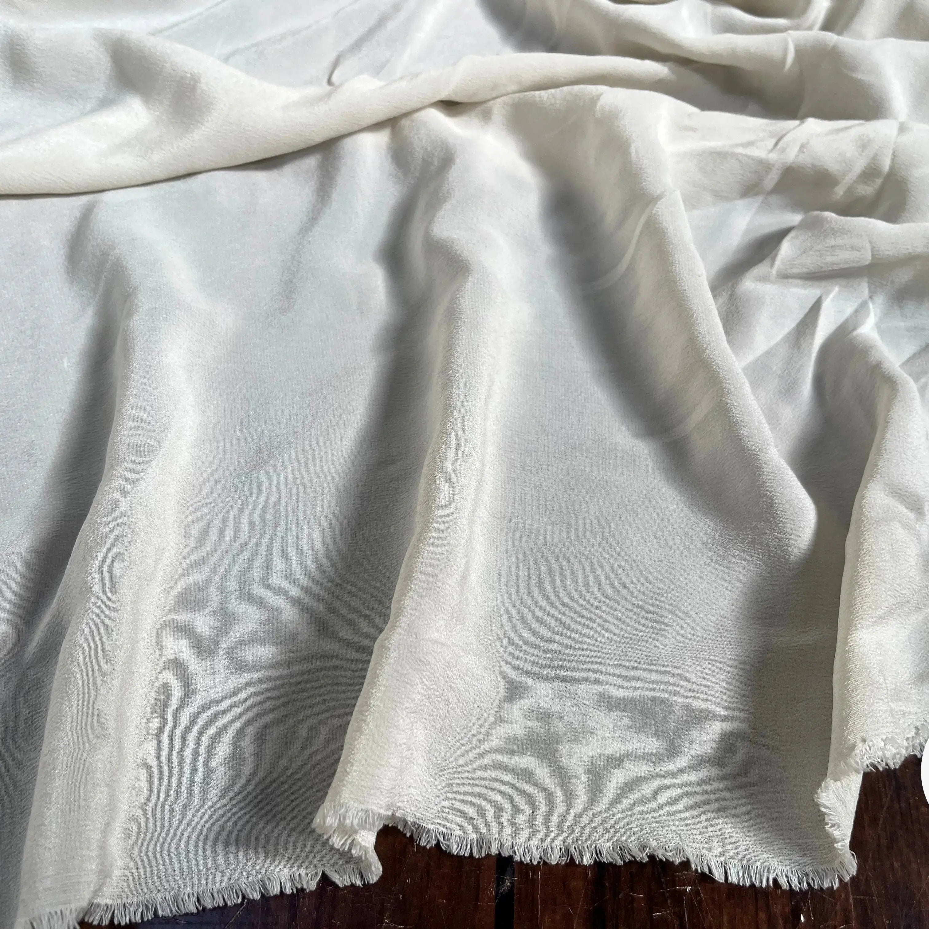 CREPE DE CHINE 100%SOIE UNI BLANC CASSÉ - My Little Coupon