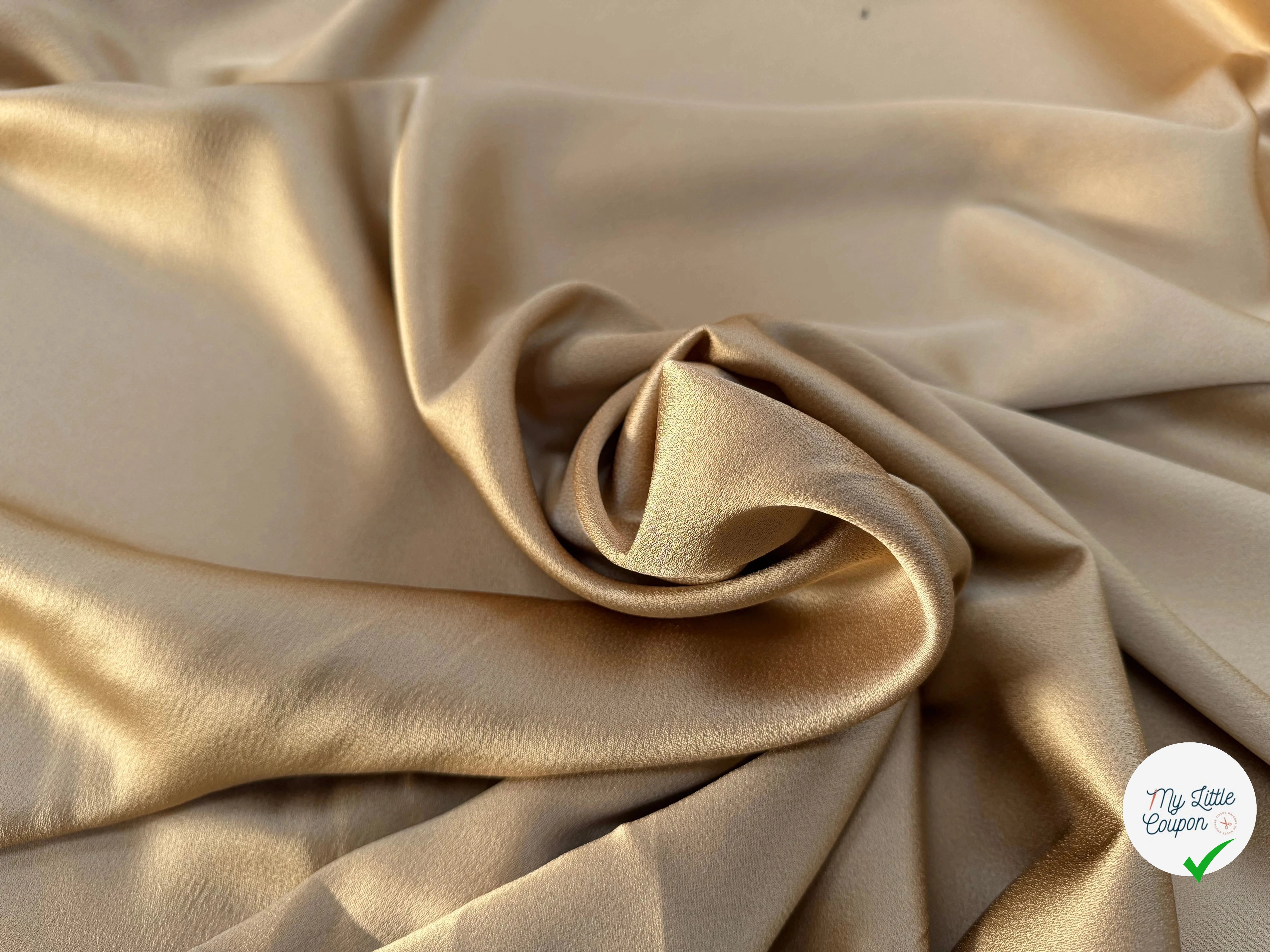 CREPE ENVERS SATIN VISCOSE ET ACETATE MAT SABLE - My Little Coupon