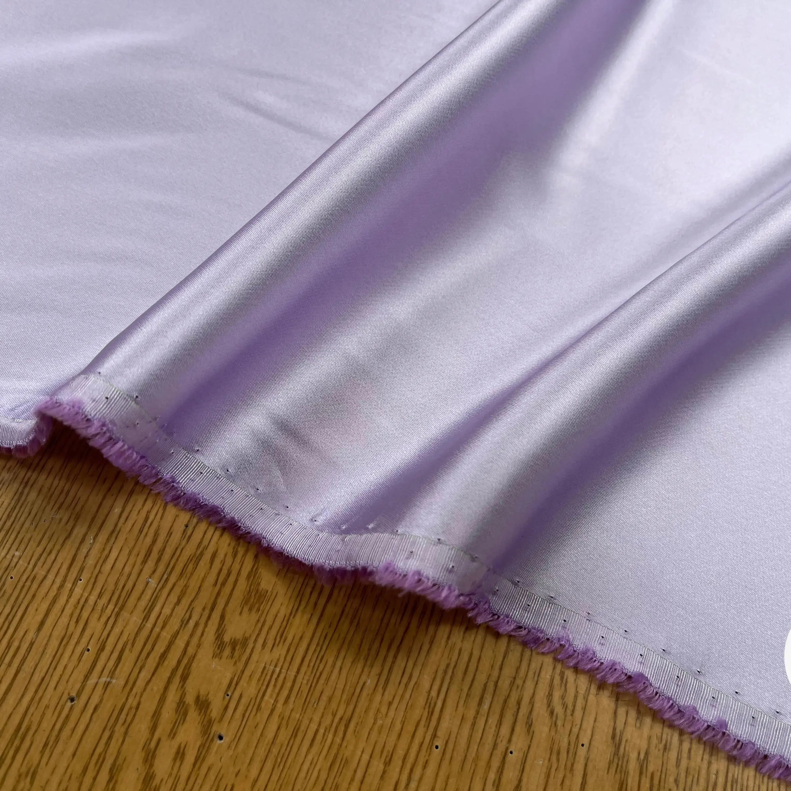 CREPE ENVERS SATIN VISCOSE SALT PINK - My Little Coupon