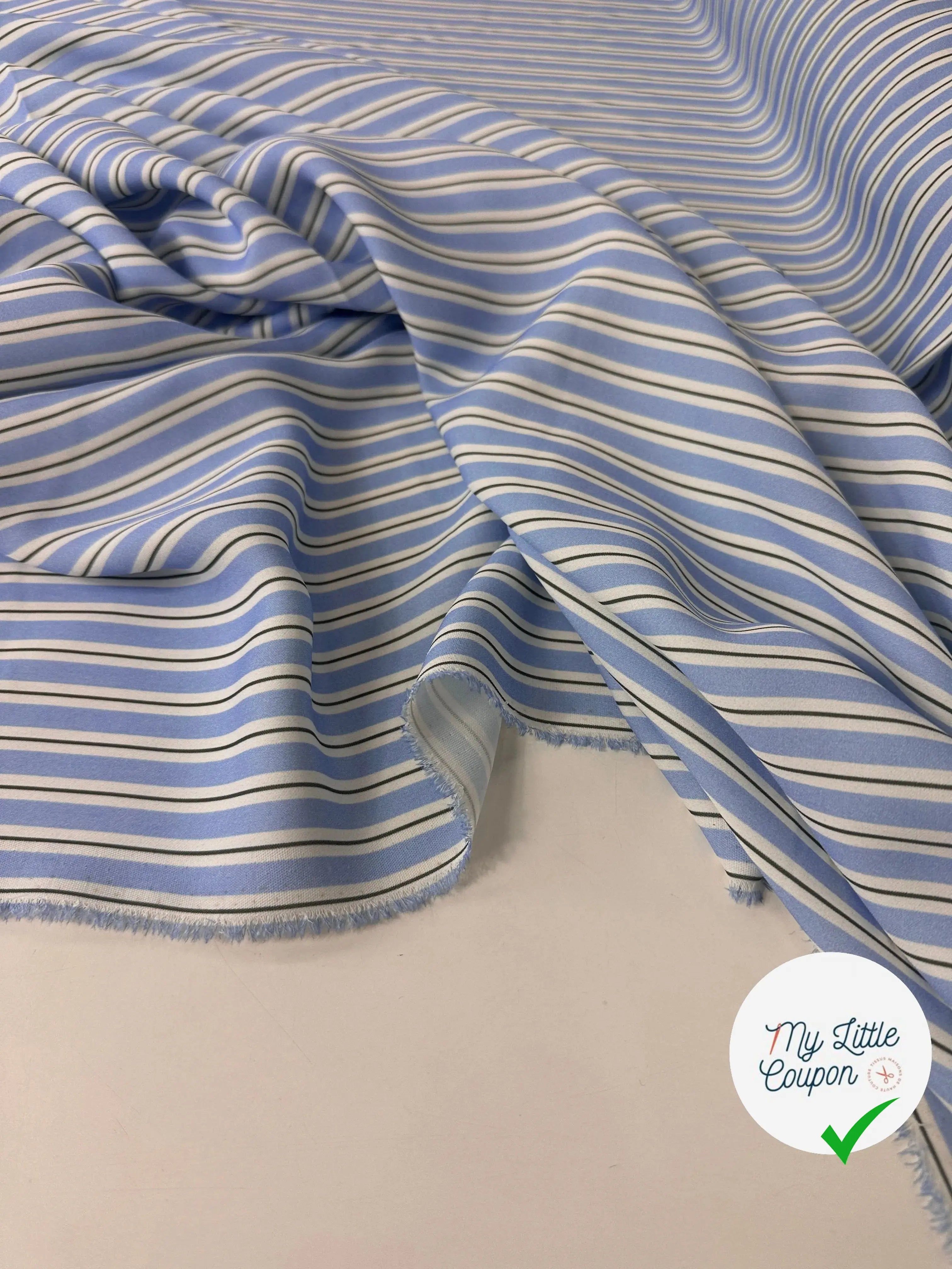 CRÊPE FLUIDE IMPRIMÉ RAYURES SERTIES CIEL MSO