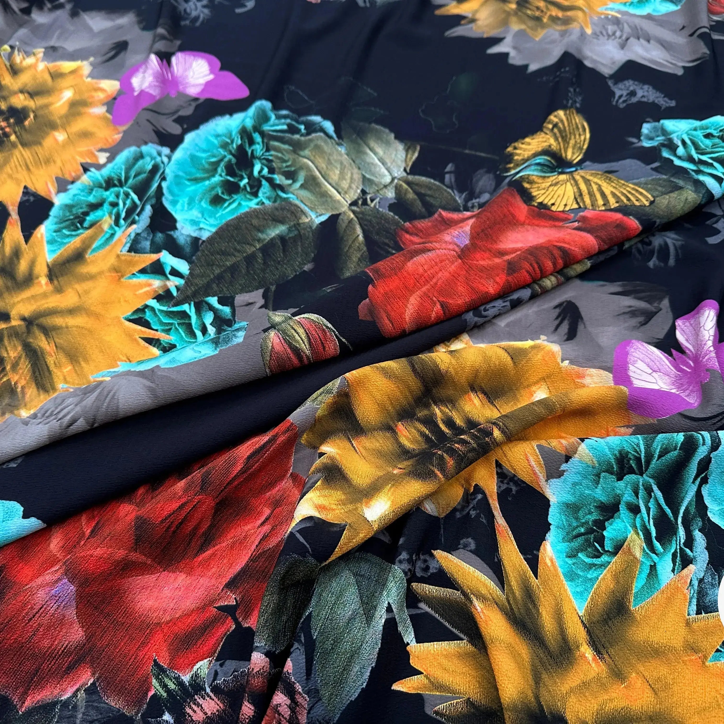 CREPE GAUFFRÉ NOIR PAPILLONS & FLEURS MLC INTERN