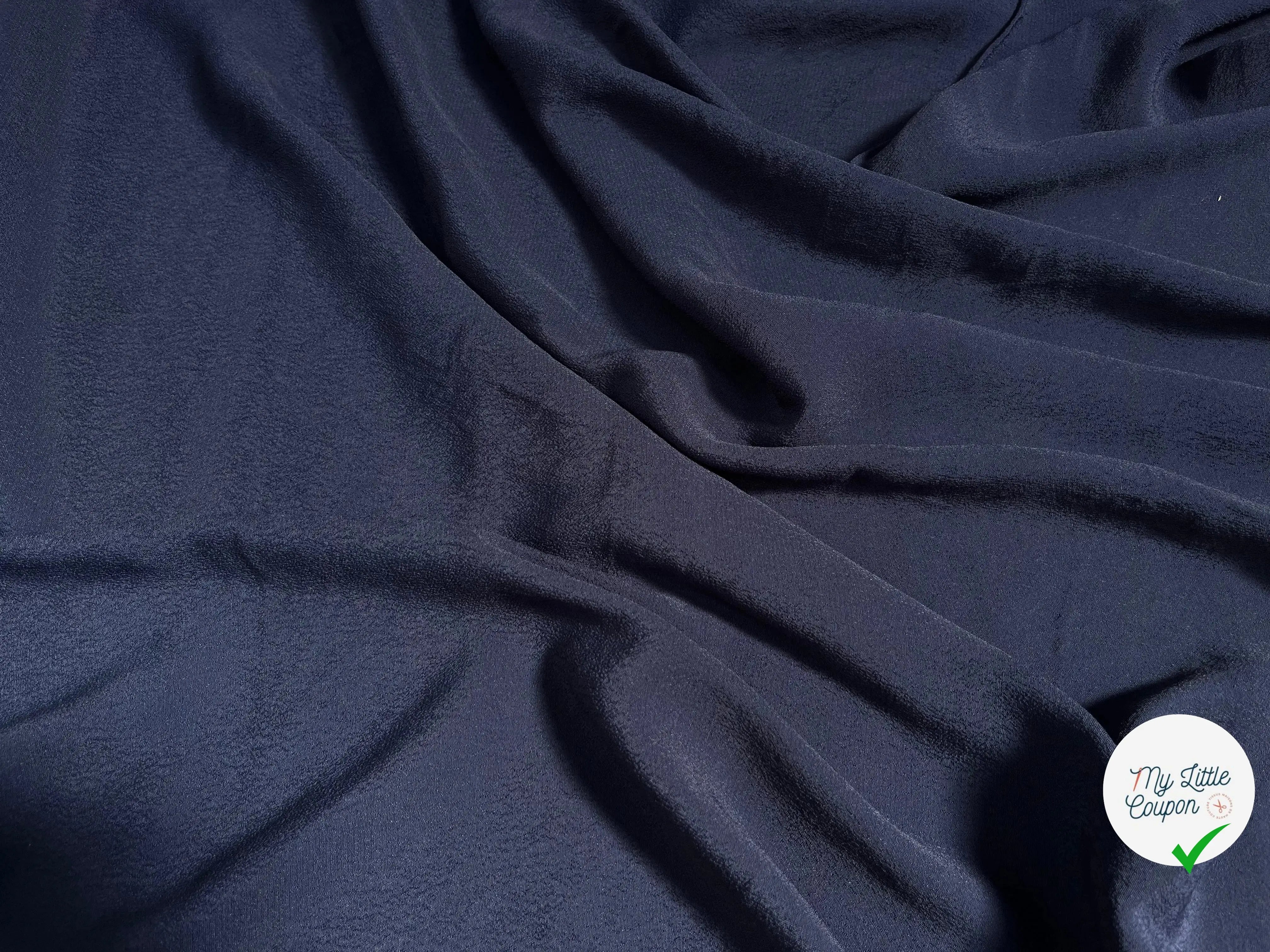 CRÊPE MAROCAIN 100% VISCOSE UNI MARINE - My Little Coupon