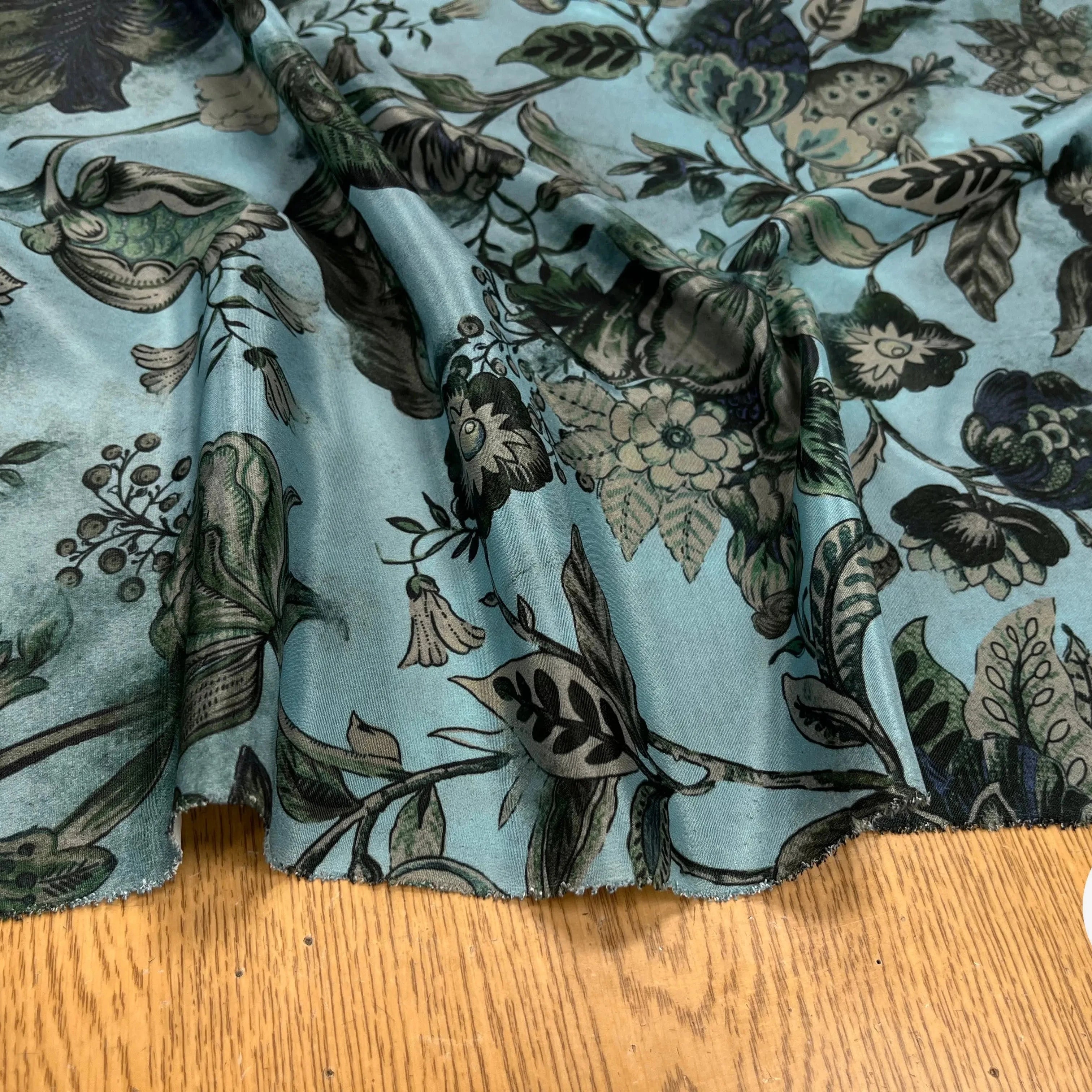 CRÊPE SATINÉ POLYESTER BLEU&VERT - My Little Coupon