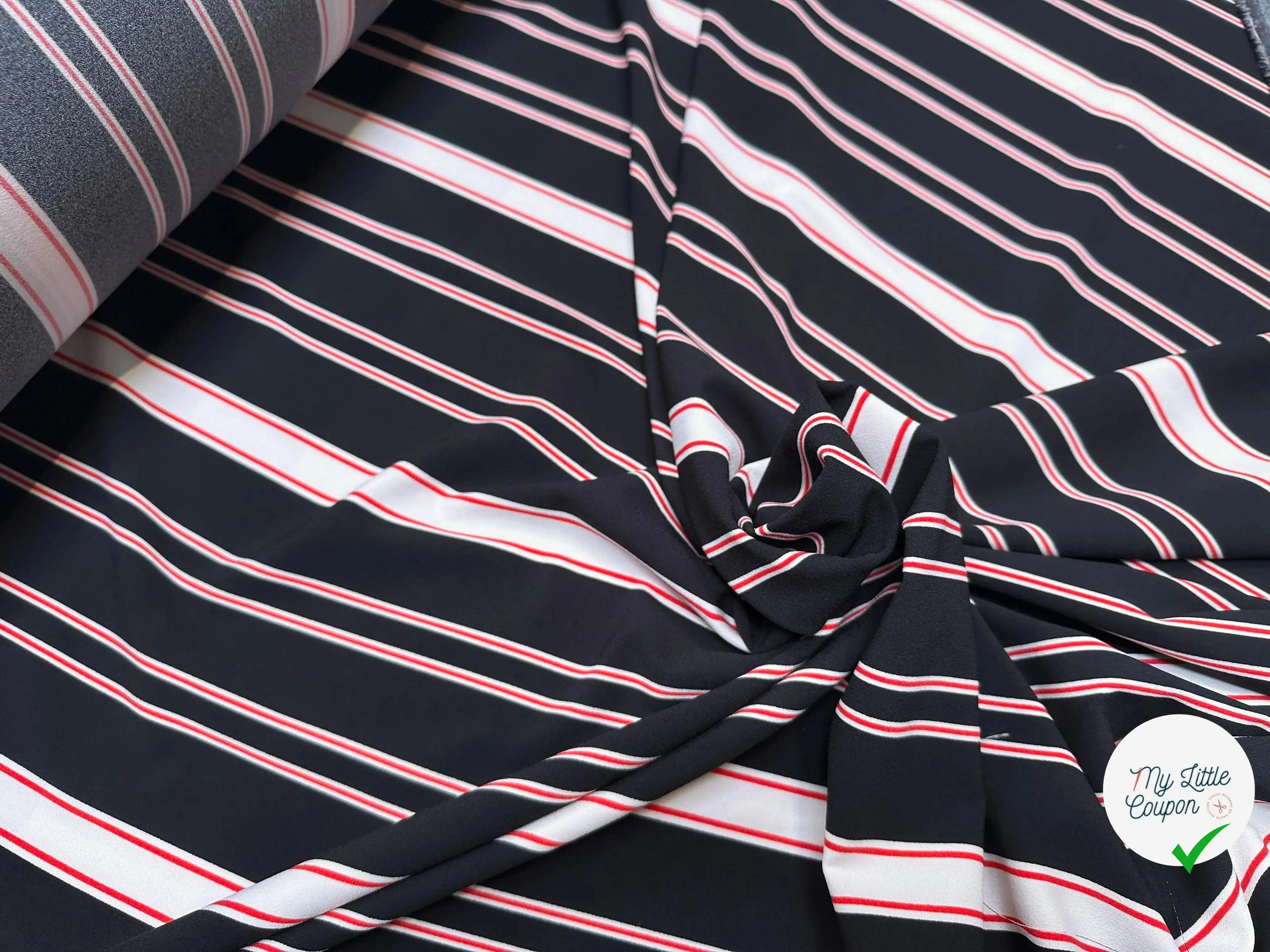 CREPE STRIPES ROUGE & BLANC FOND NOIR - My Little Coupon