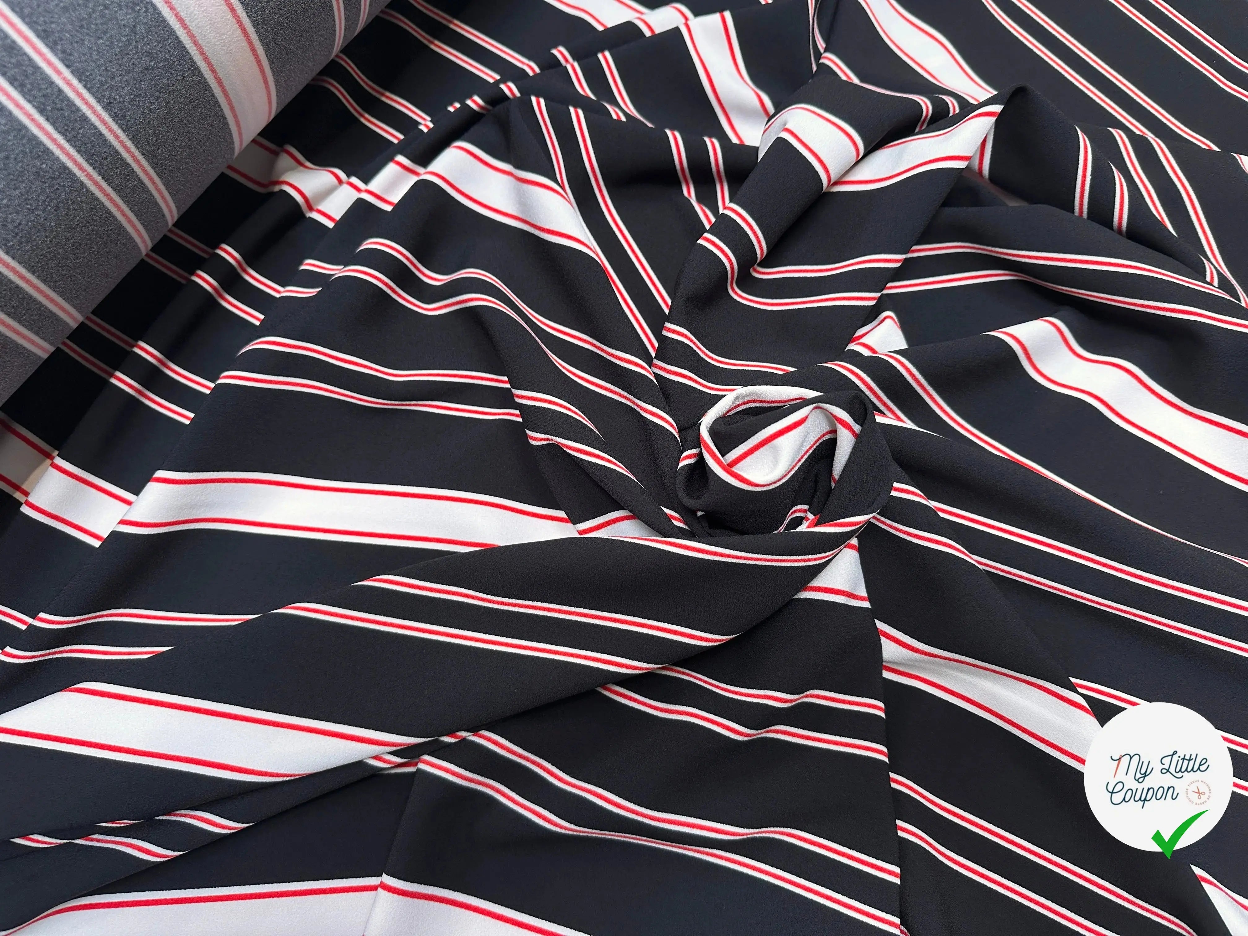 CREPE STRIPES ROUGE & BLANC FOND NOIR - My Little Coupon