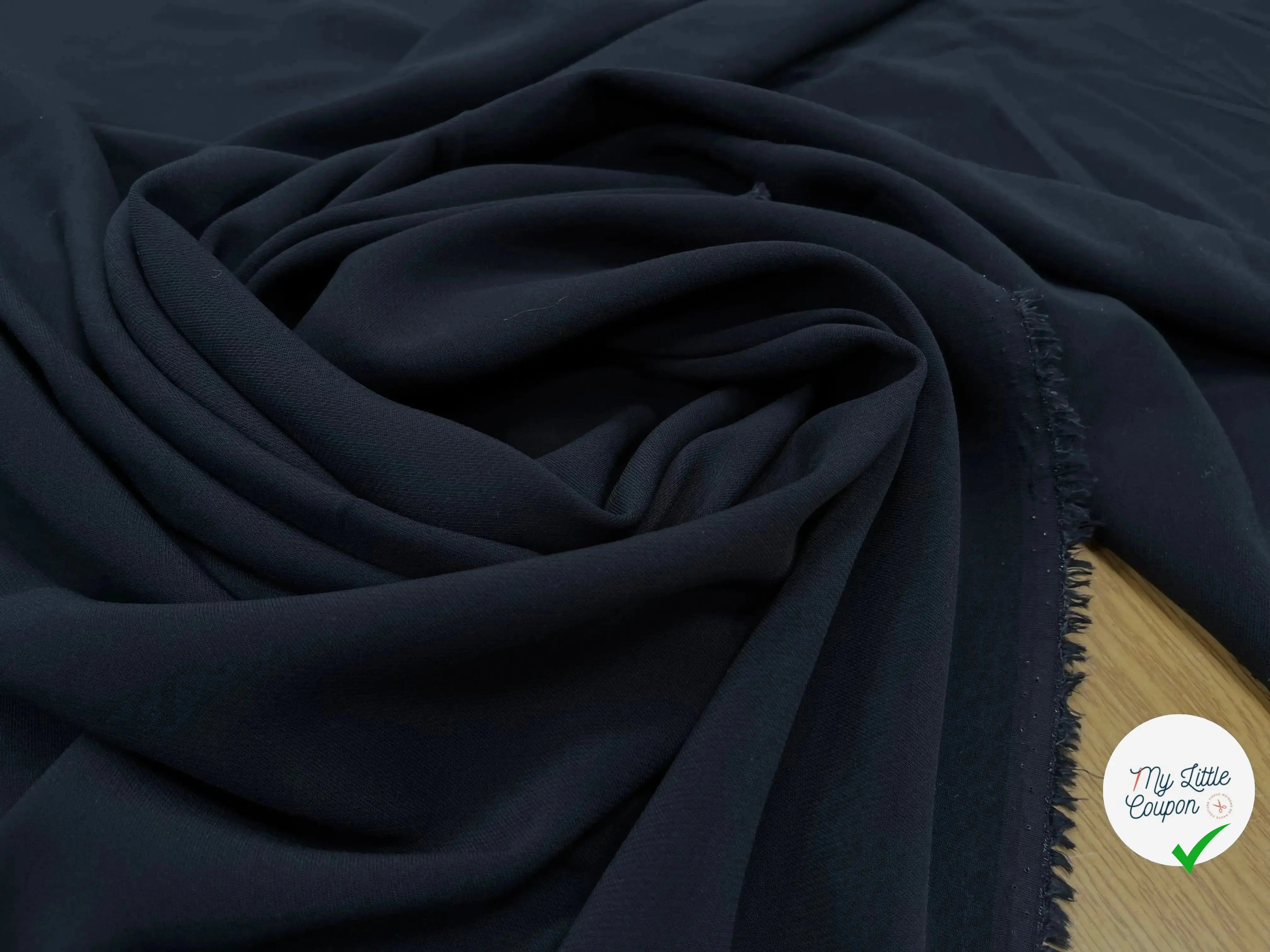 CREPE VISCOSE LOURD SERGÉ BLEU NAVY - My Little Coupon