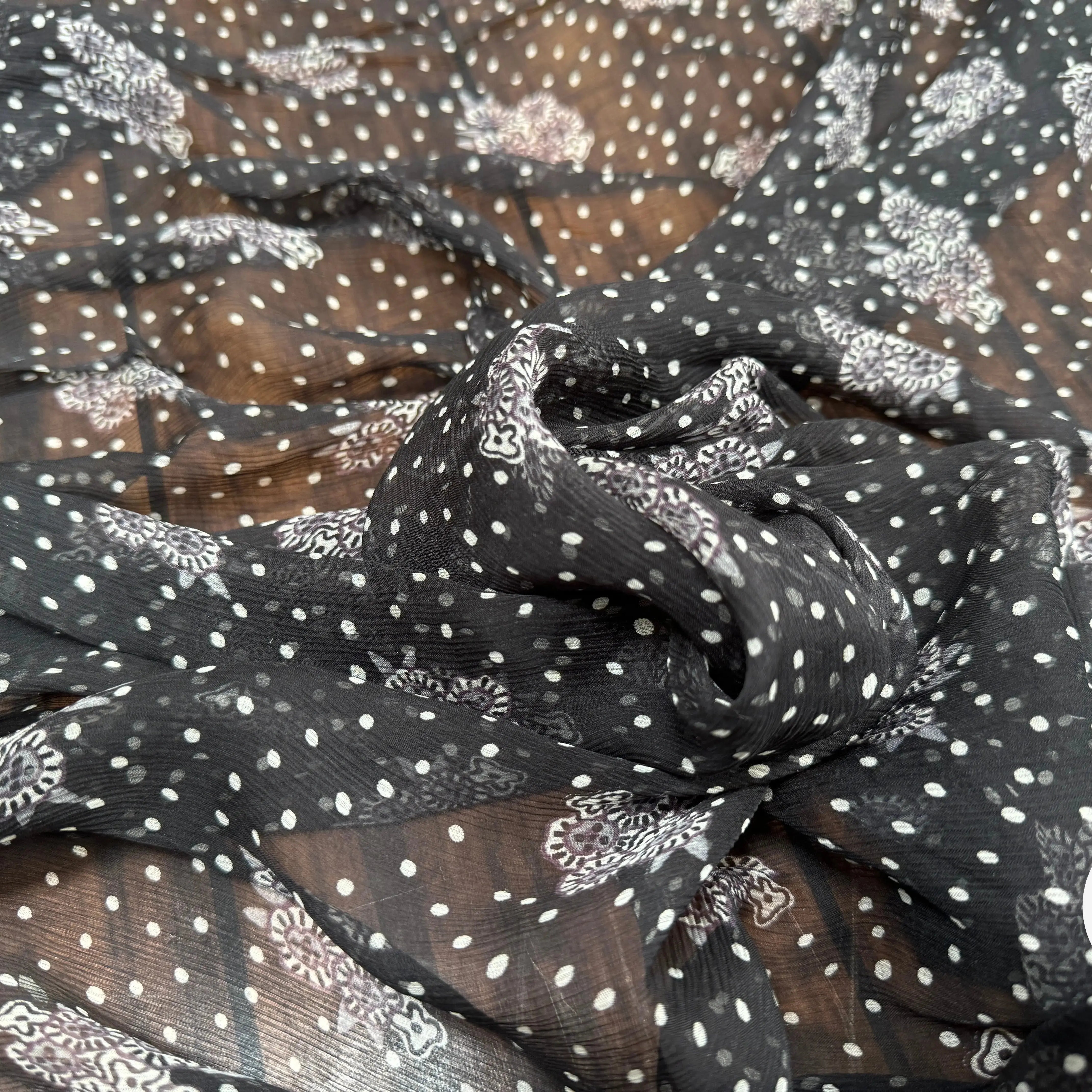 CRÉPON DE SOIE PETIT POIS BLANC FOND NOIR MLC INTERN