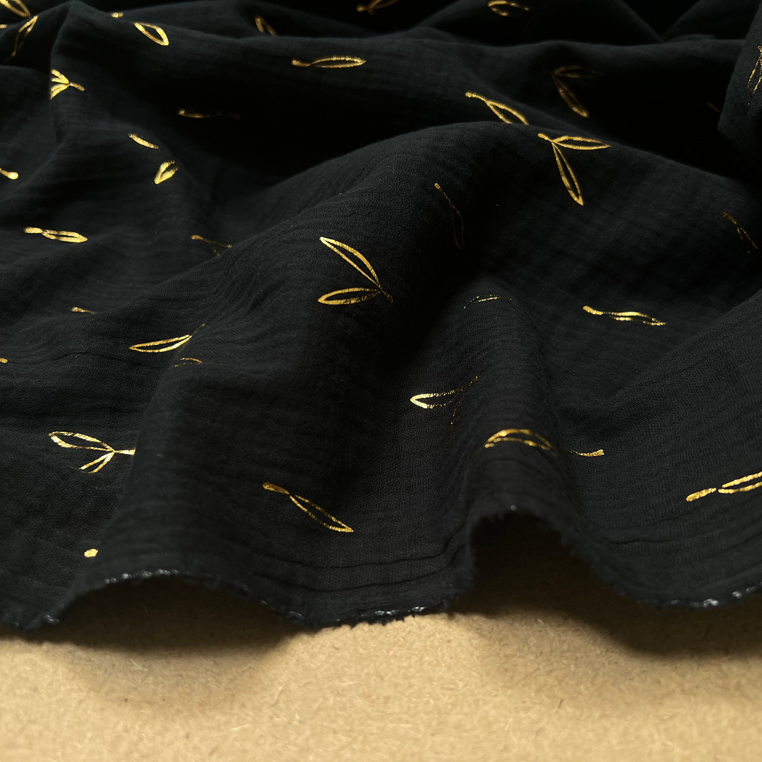 DOUBLE GAZE GAUFREE FOIL STOLPA NOIR / OR 130 - My Little Coupon