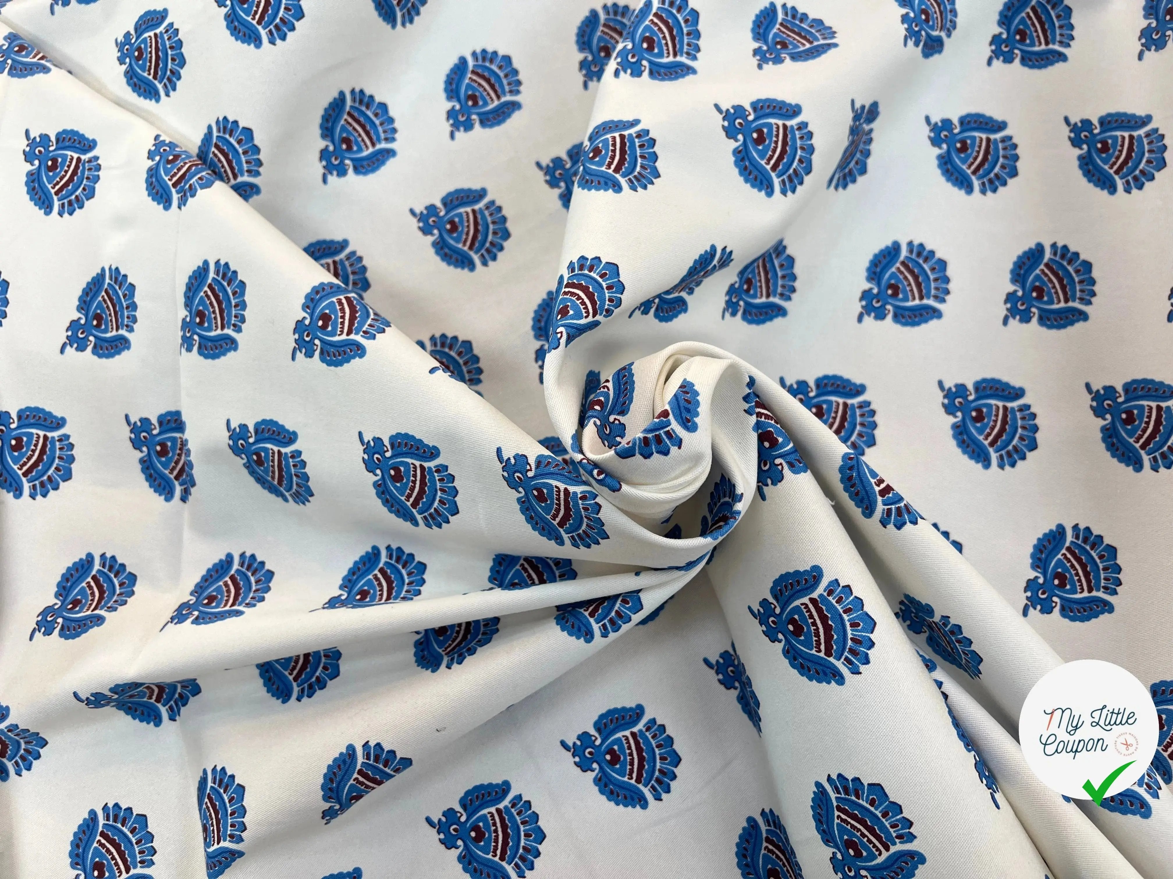 GABARDINE DE COTON FOND BLANC ÉCRU MOTIF INDIAN - My Little Coupon