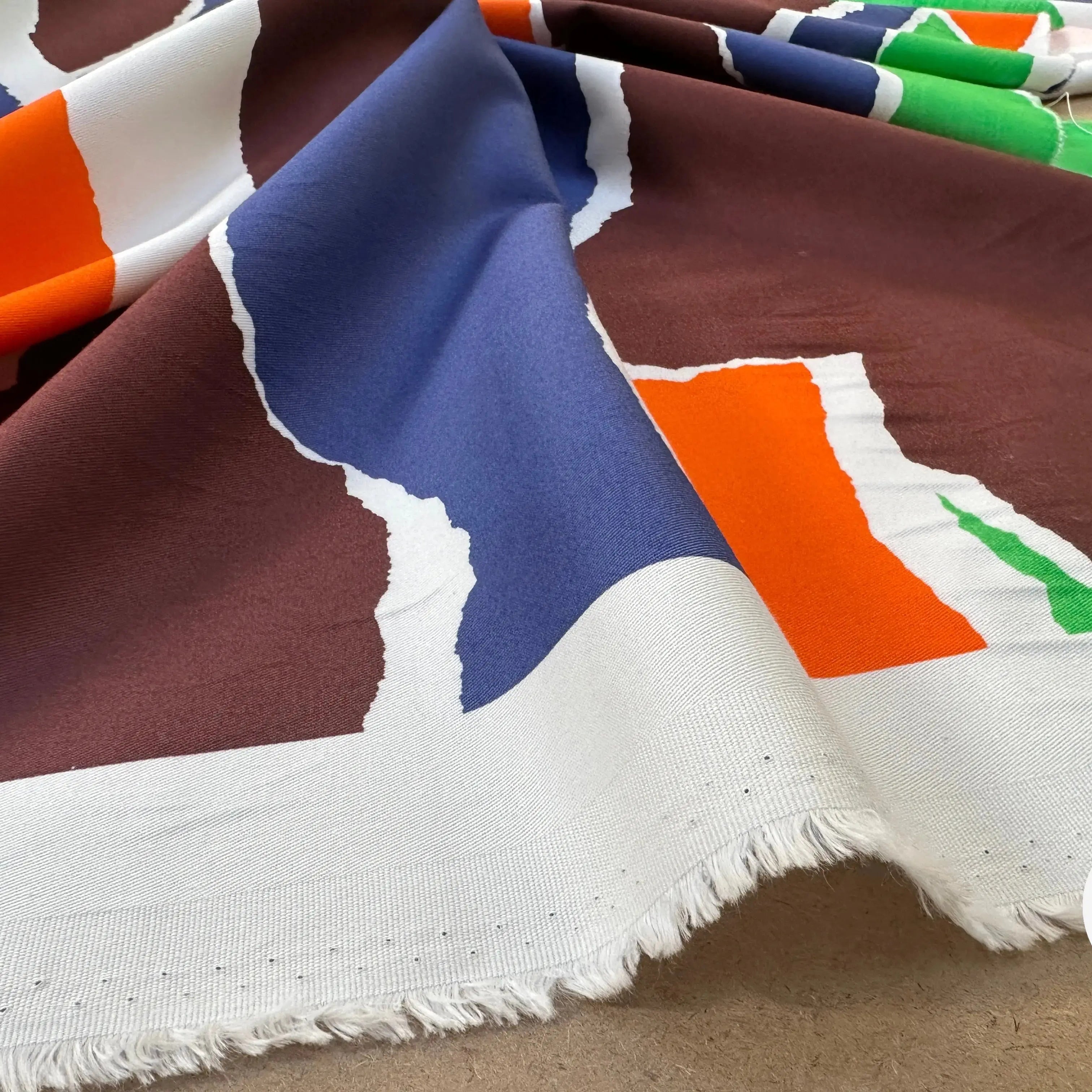 GABARDINE DE COTON STRECTH CAMOUFLAGE CONTEMPORAIN - My Little Coupon