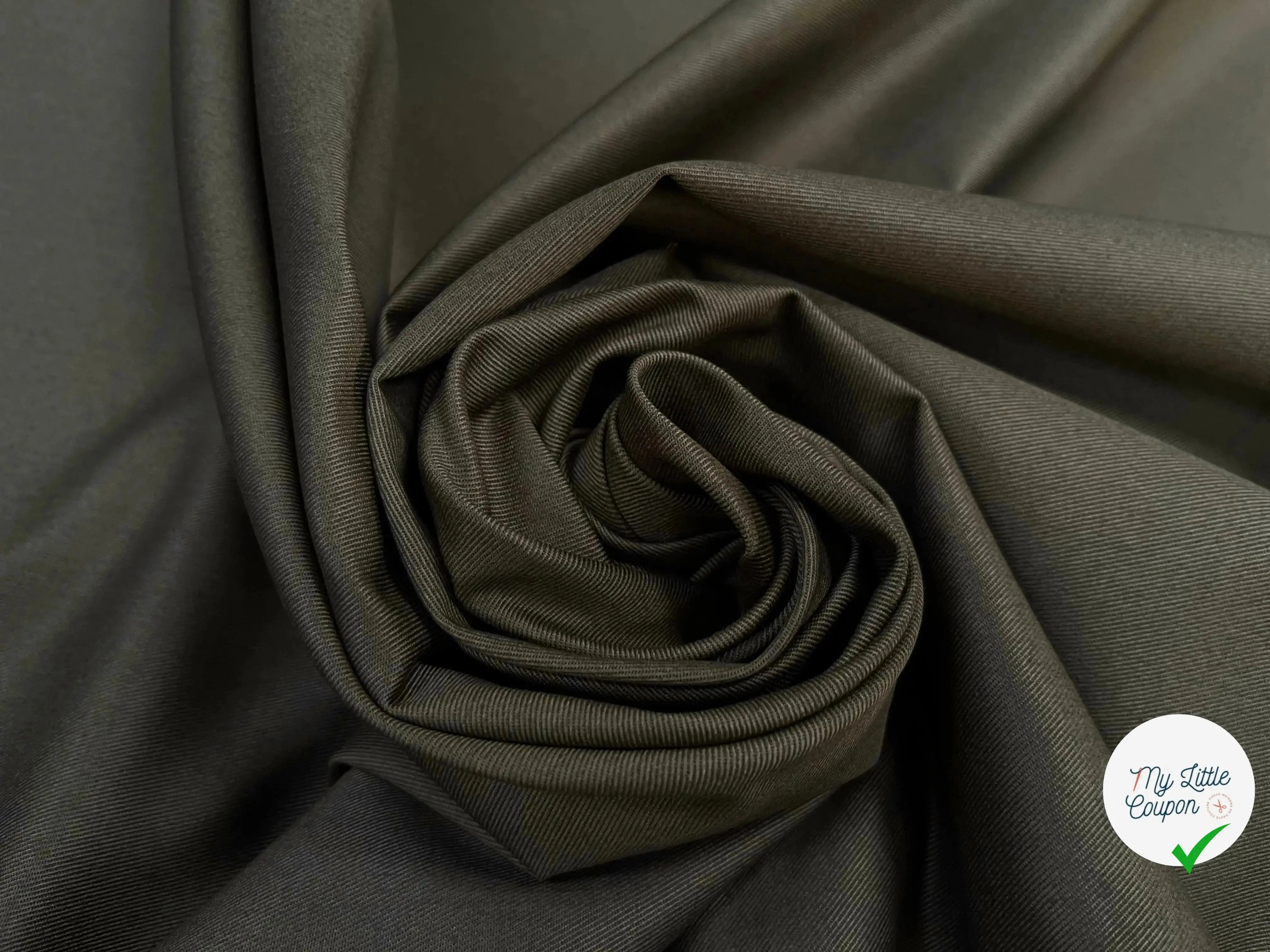 GABARDINE FINEMENT SERGÉ CRAQUANTE KAKI - My Little Coupon