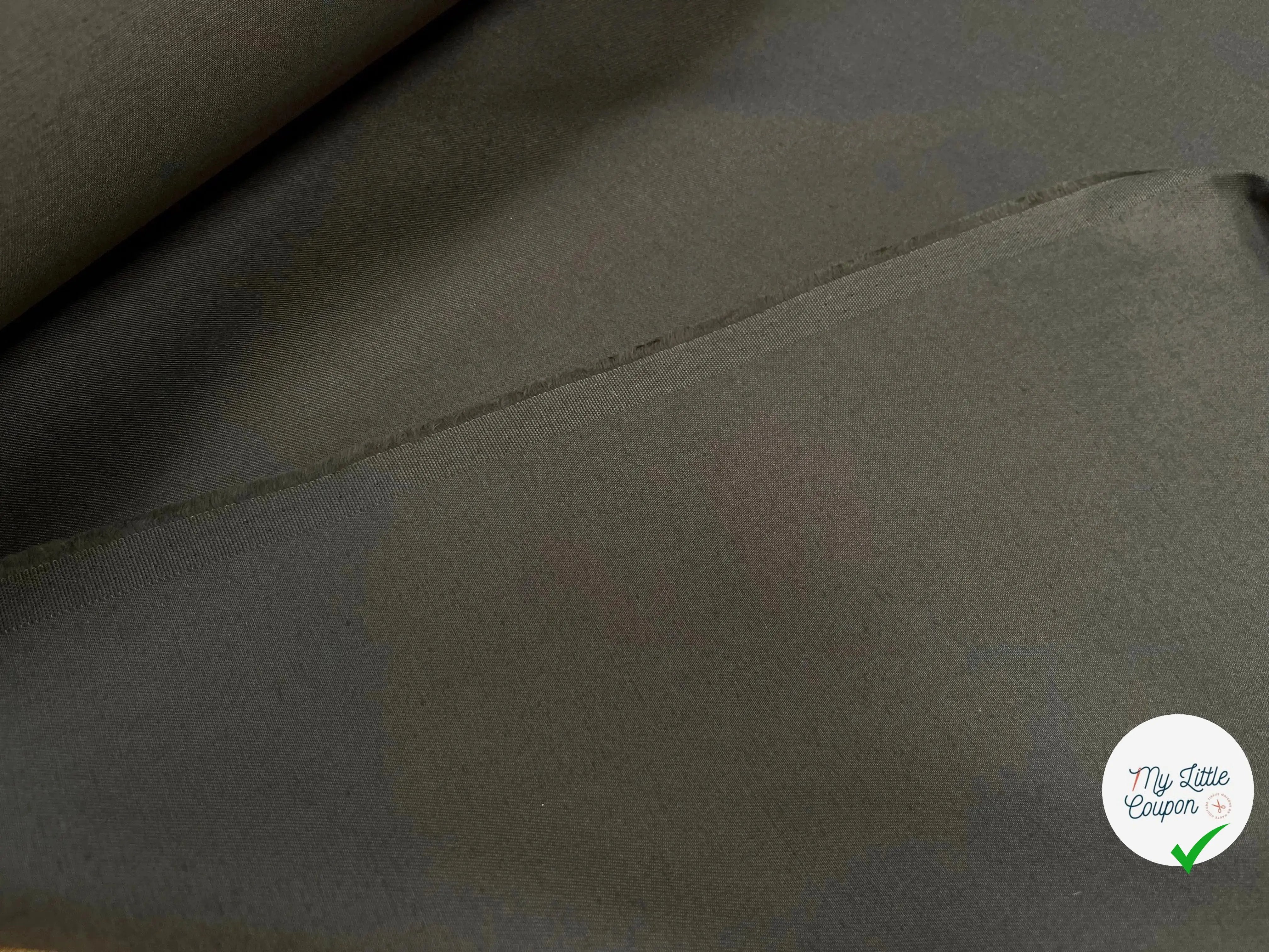 GABARDINE FINEMENT SERGÉ CRAQUANTE KAKI - My Little Coupon