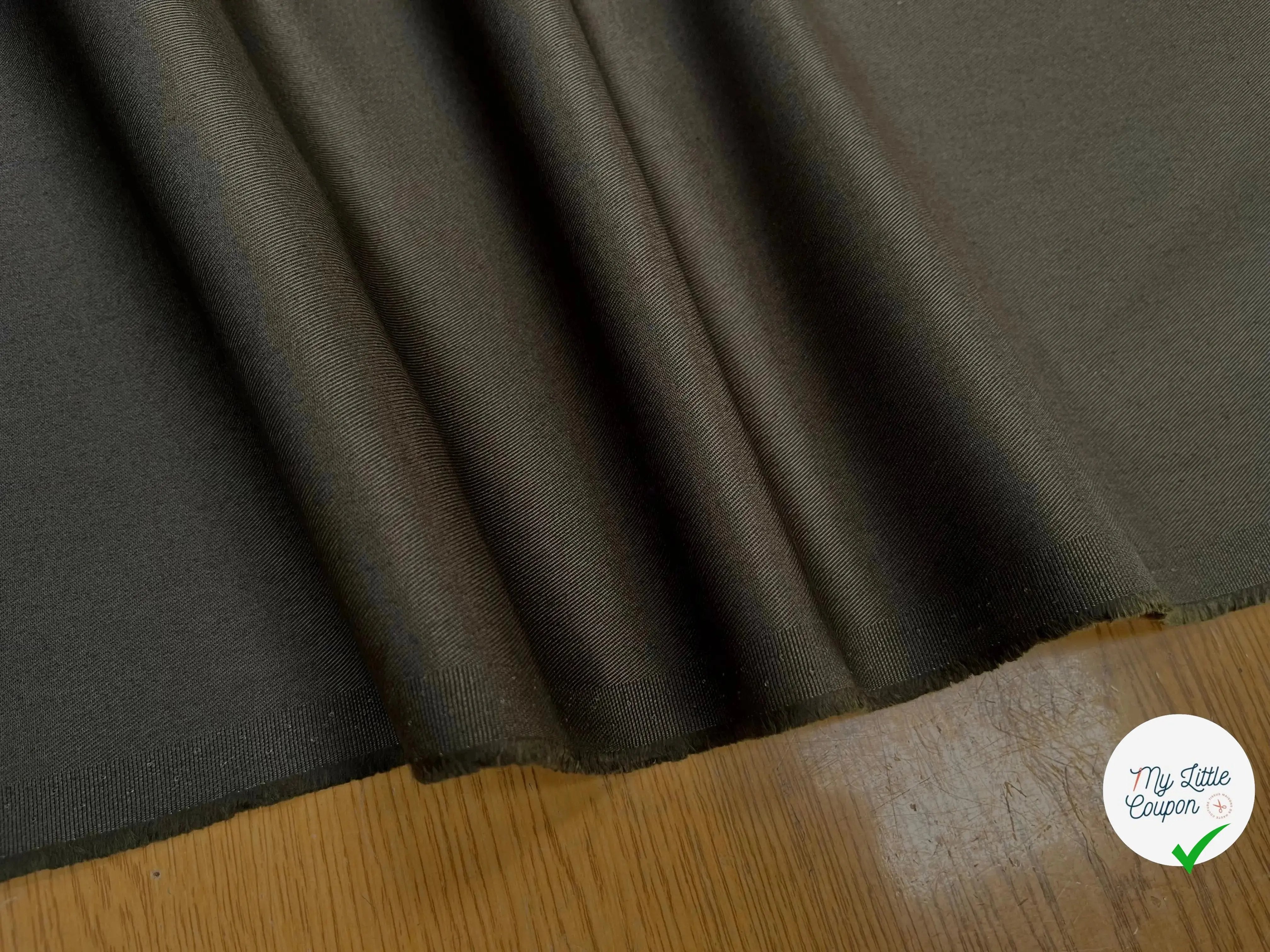 GABARDINE FINEMENT SERGÉ CRAQUANTE KAKI - My Little Coupon