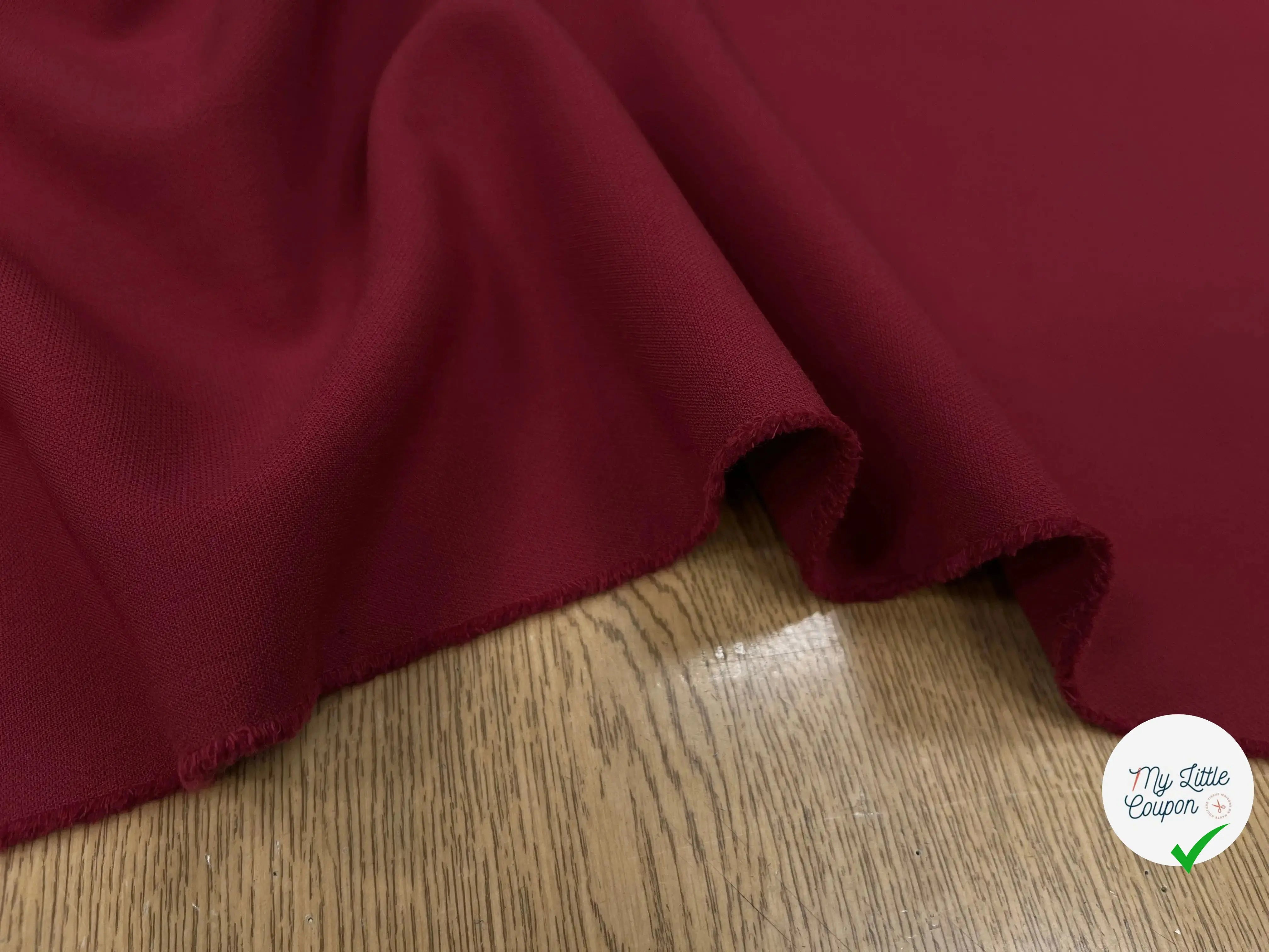 GABARDINE LAINE VIERGE ROUGE RUBY STRETCH - My Little Coupon