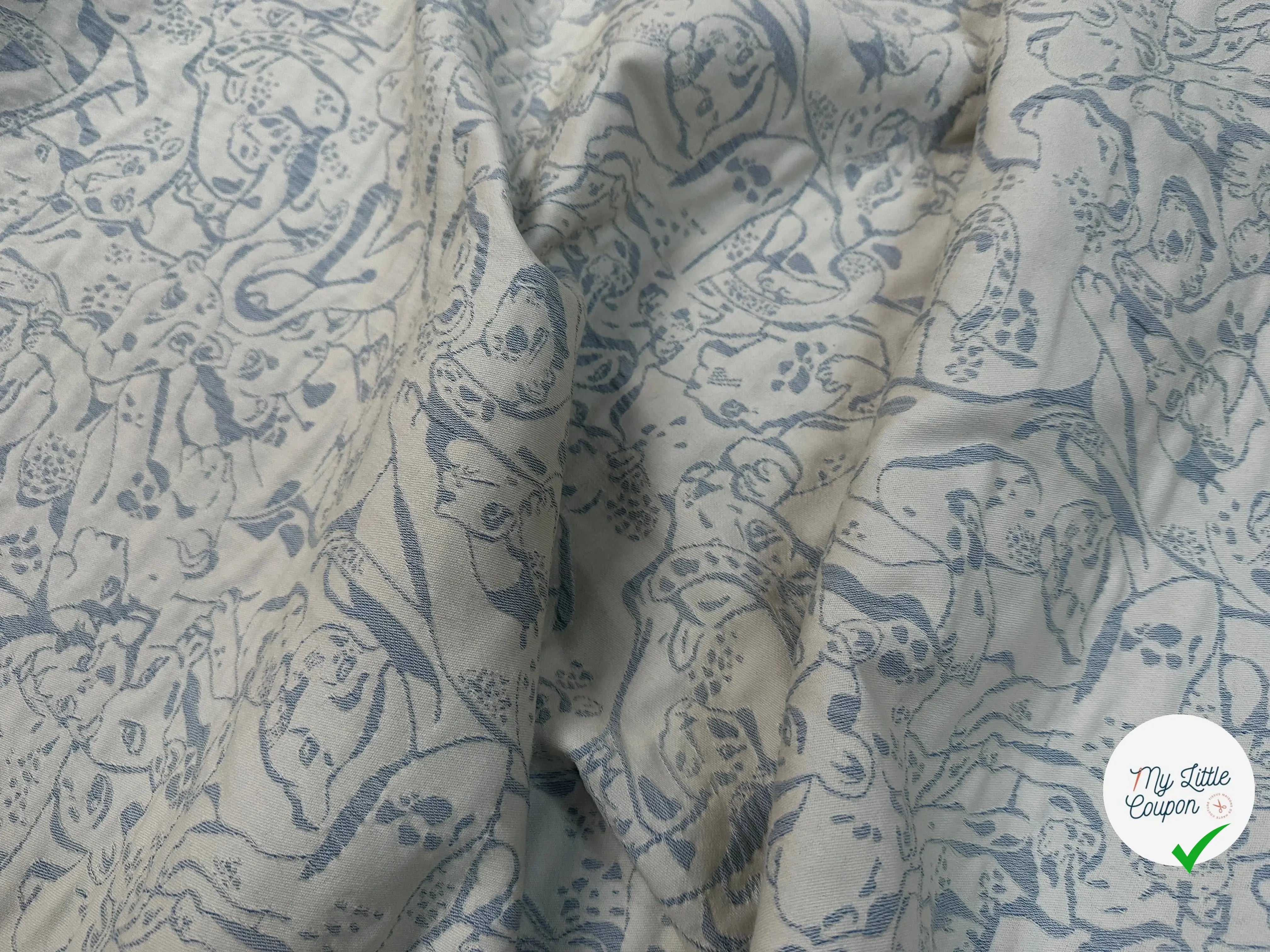 JACQUARD REVERSIBLE FACE BLEU FACE CREME FELIN - My Little Coupon
