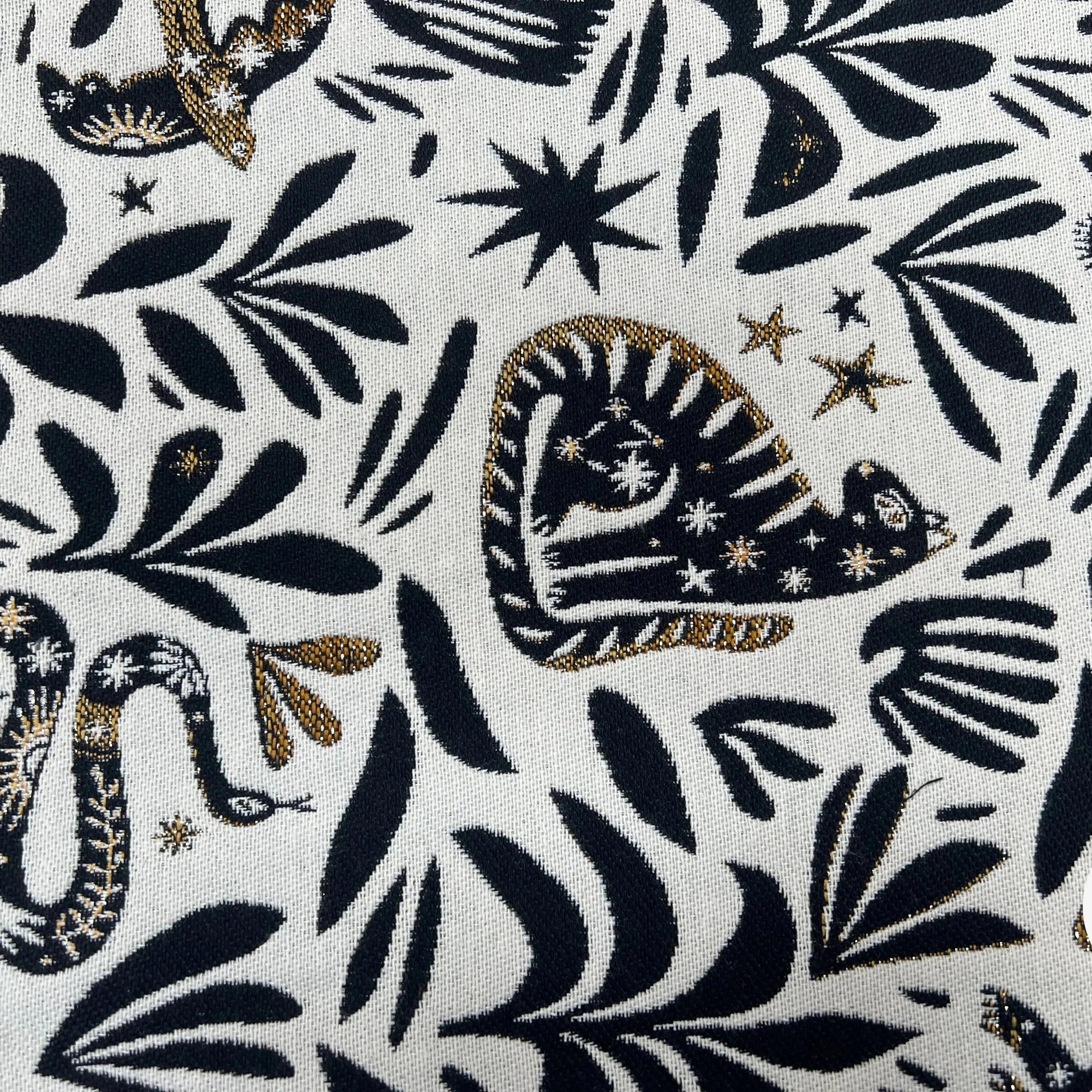 JACQUARD TISSÉ TEINT MYSTIC ALLOVER BLANC - My Little Coupon