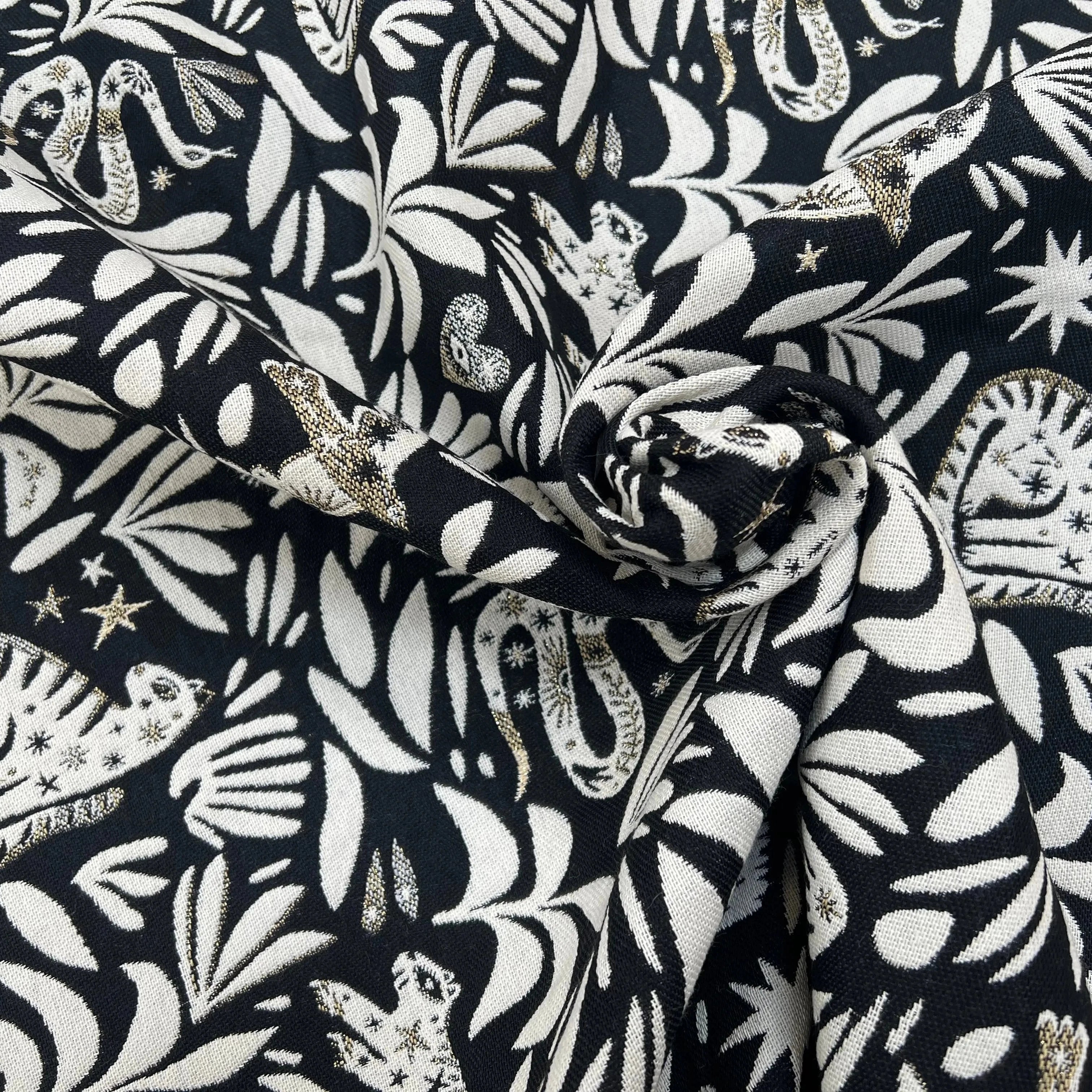 JACQUARD TISSÉ TEINT MYSTIC ALLOVER NOIR - My Little Coupon