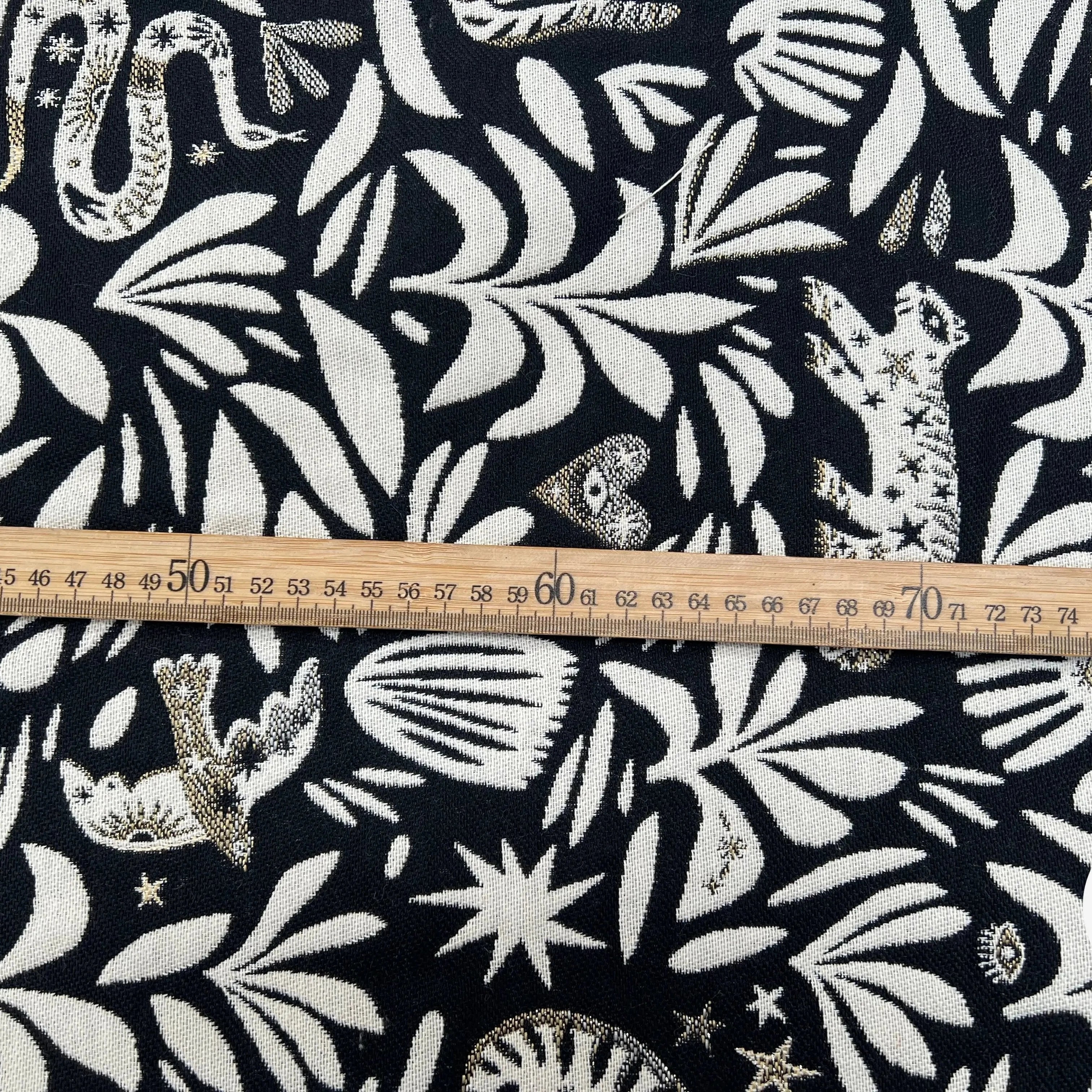 JACQUARD TISSÉ TEINT MYSTIC ALLOVER NOIR - My Little Coupon