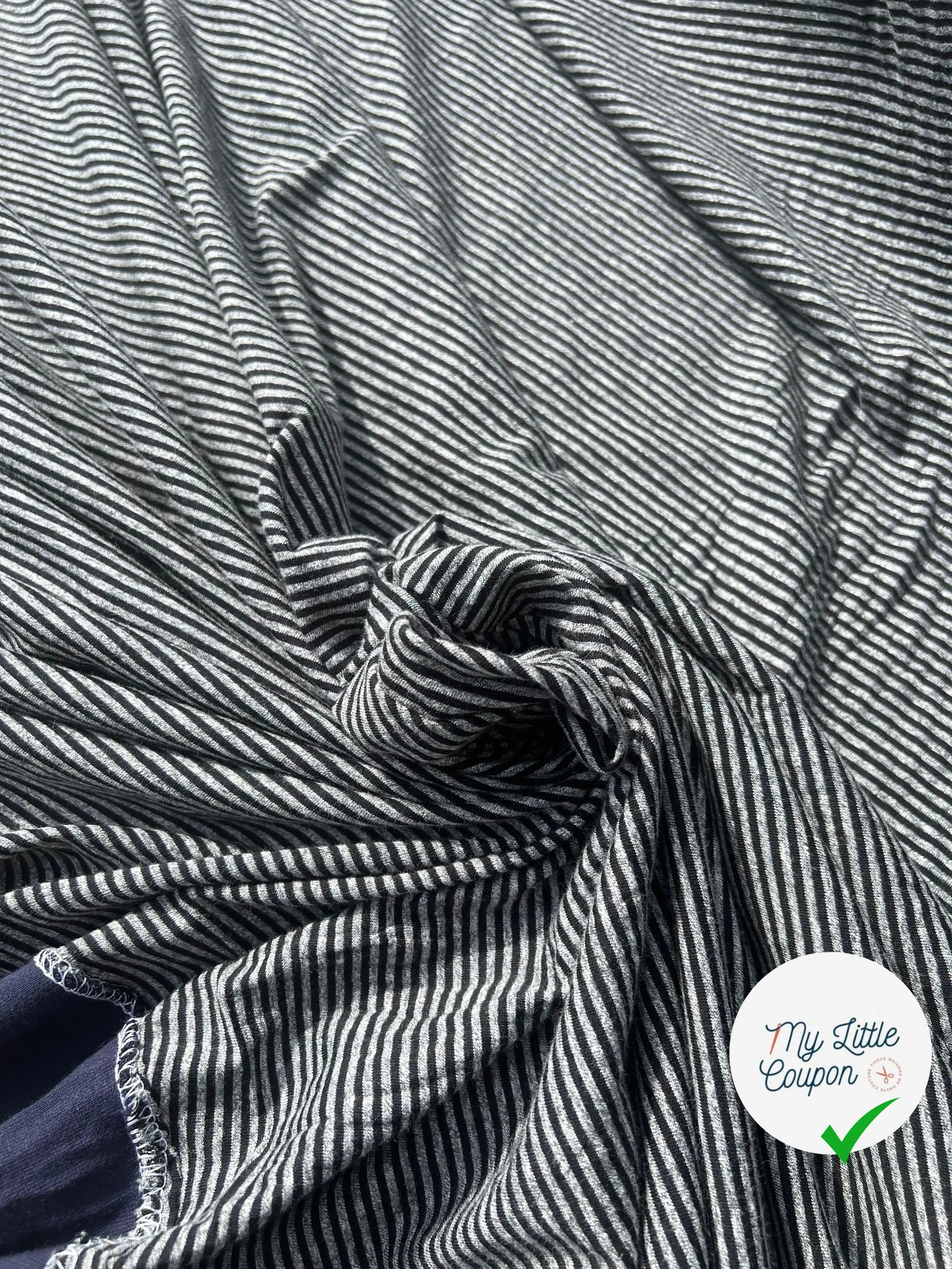 JERSEY DE COTON GRIS CHINÉ STRIPES NOIRES HORIZONTALES - My Little Coupon