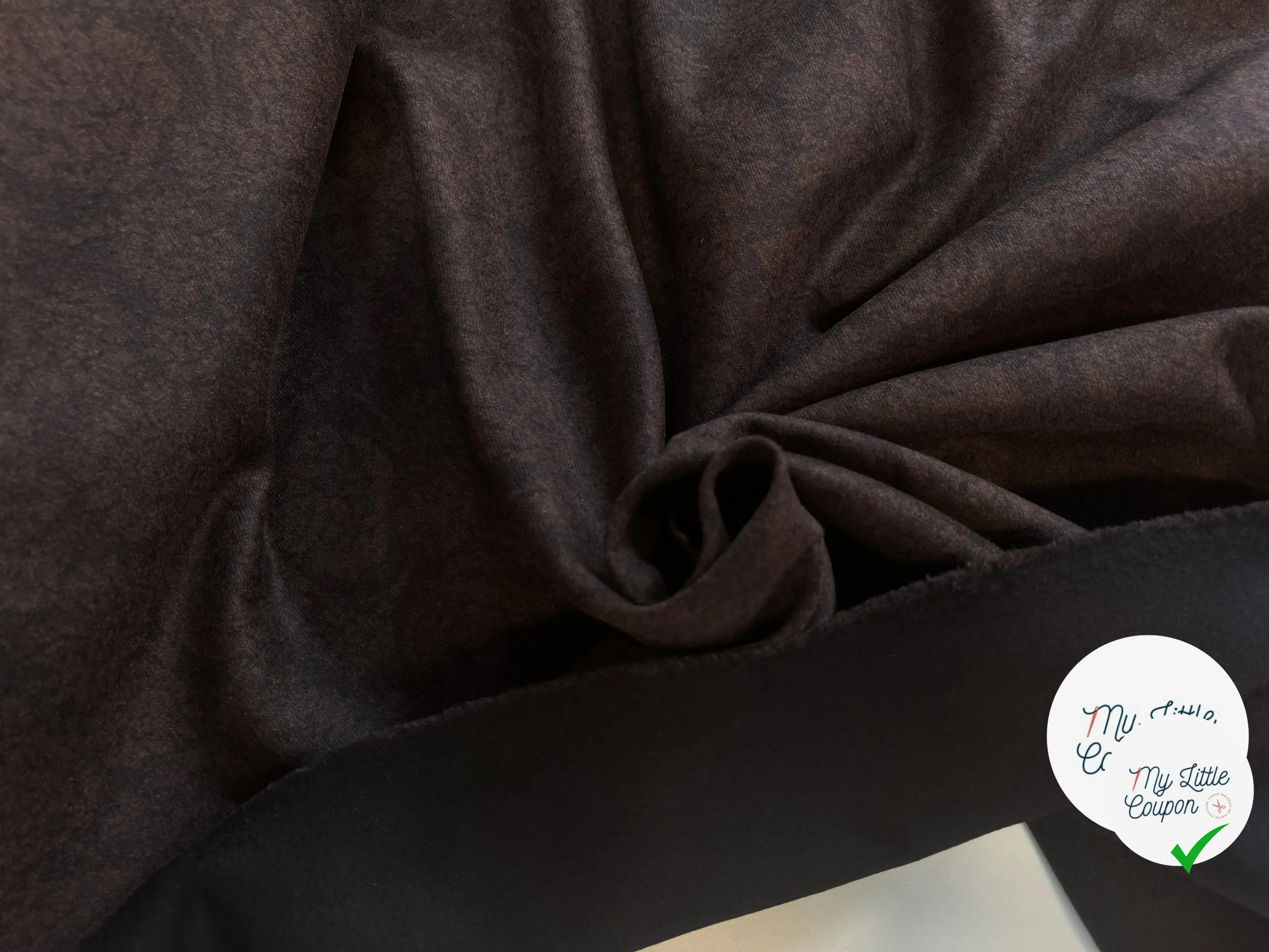 LAINAGE 100% CACHEMIRE MARRON ET NOIR MOTIF A FLEURS - My Little Coupon