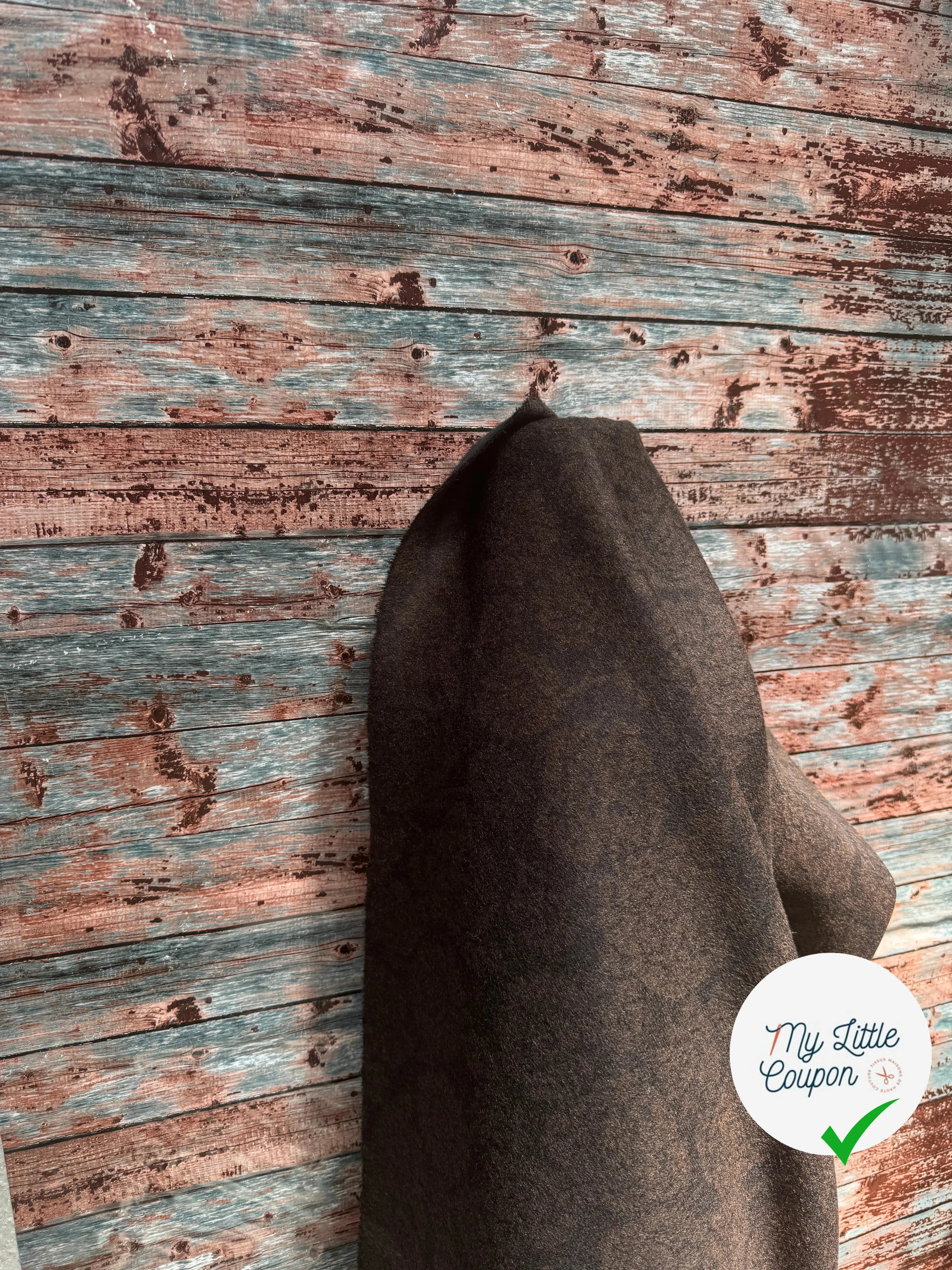 LAINAGE 100% CACHEMIRE MARRON ET NOIR MOTIF A FLEURS - My Little Coupon