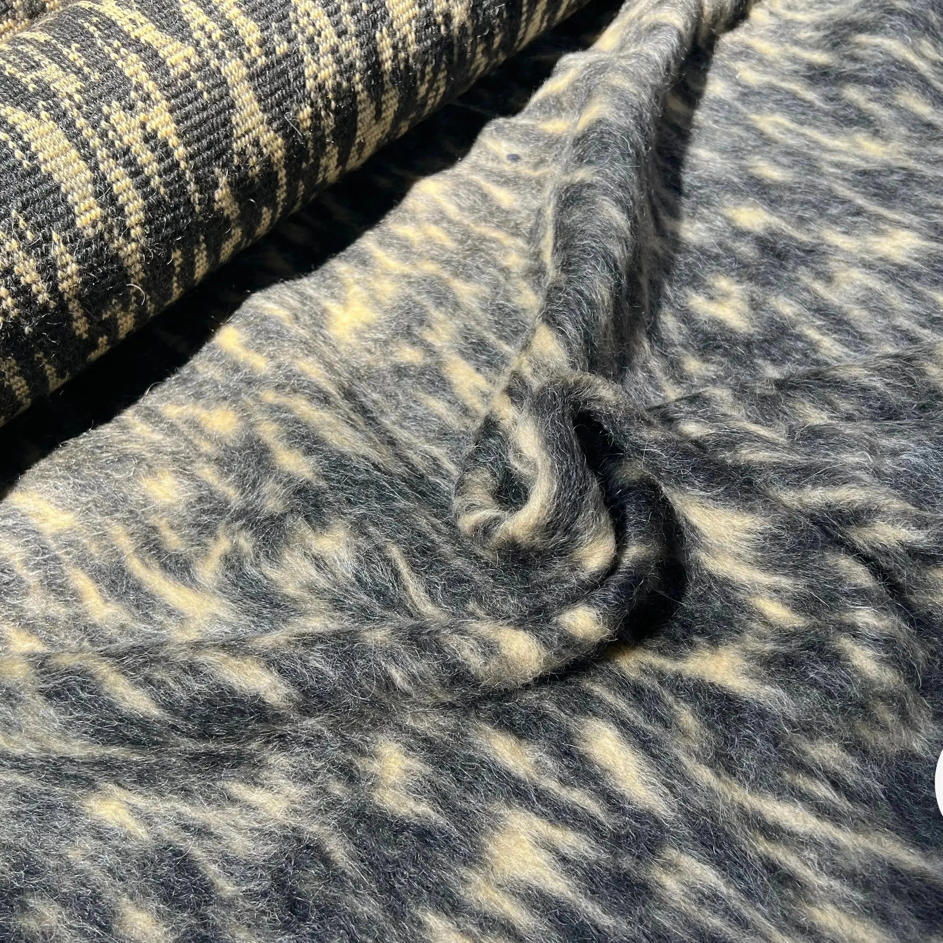 LAINAGE ALPAGA ESPRIT LÉOPARD BEIGE NOIR - My Little Coupon