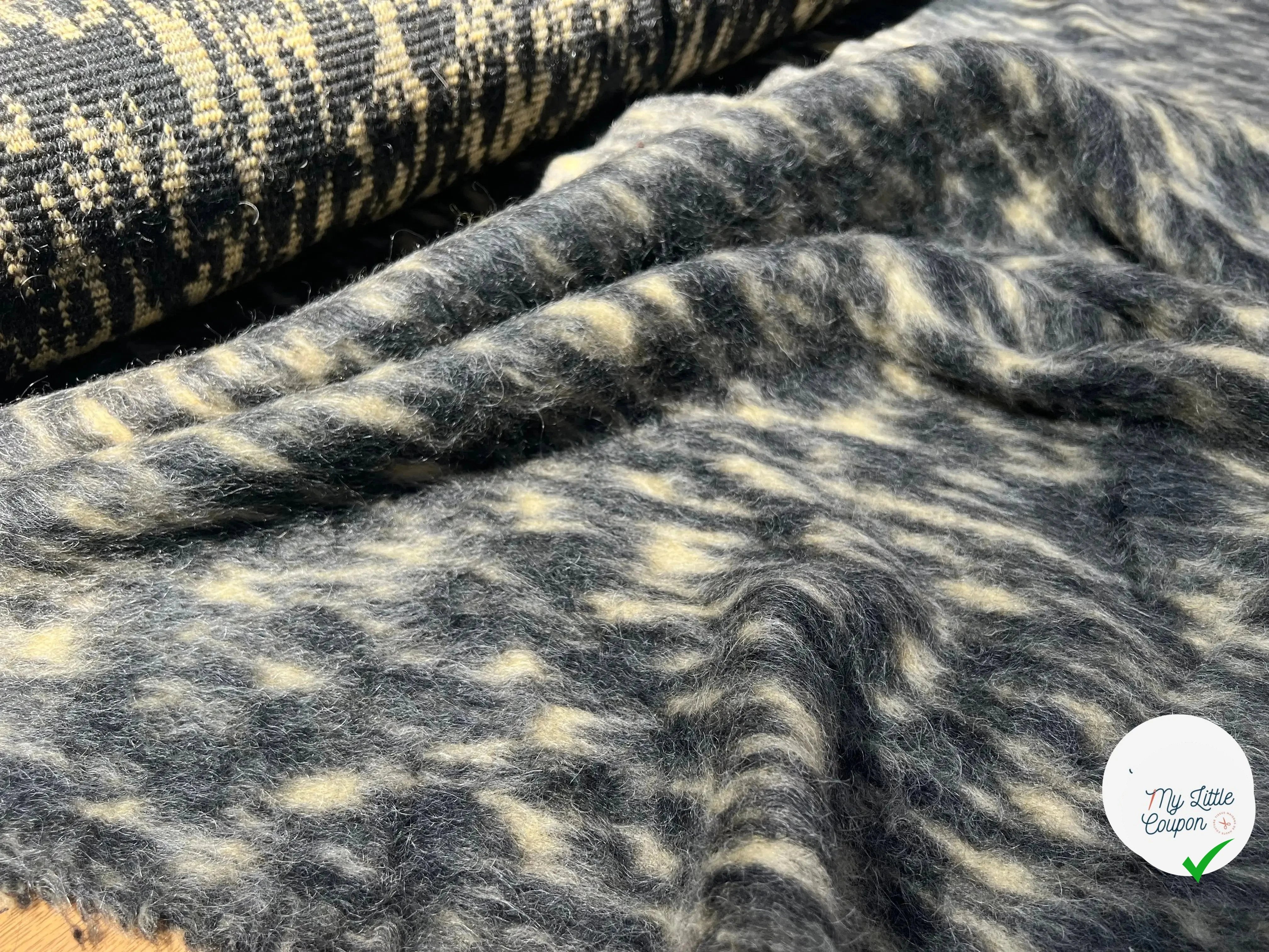 LAINAGE ALPAGA ESPRIT LÉOPARD BEIGE NOIR - My Little Coupon