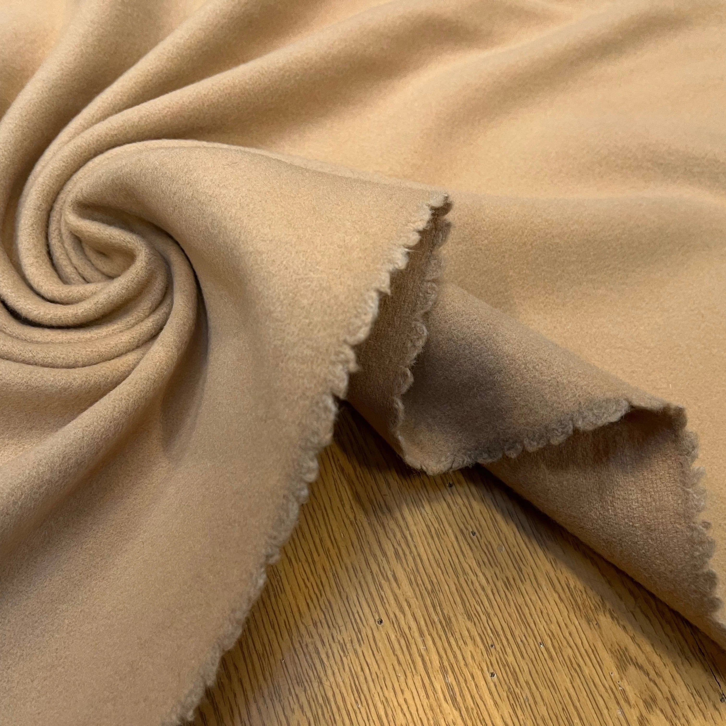 (Chute) LAINAGE MANTEAU BEIGE 10% CASHMERE - My Little Coupon