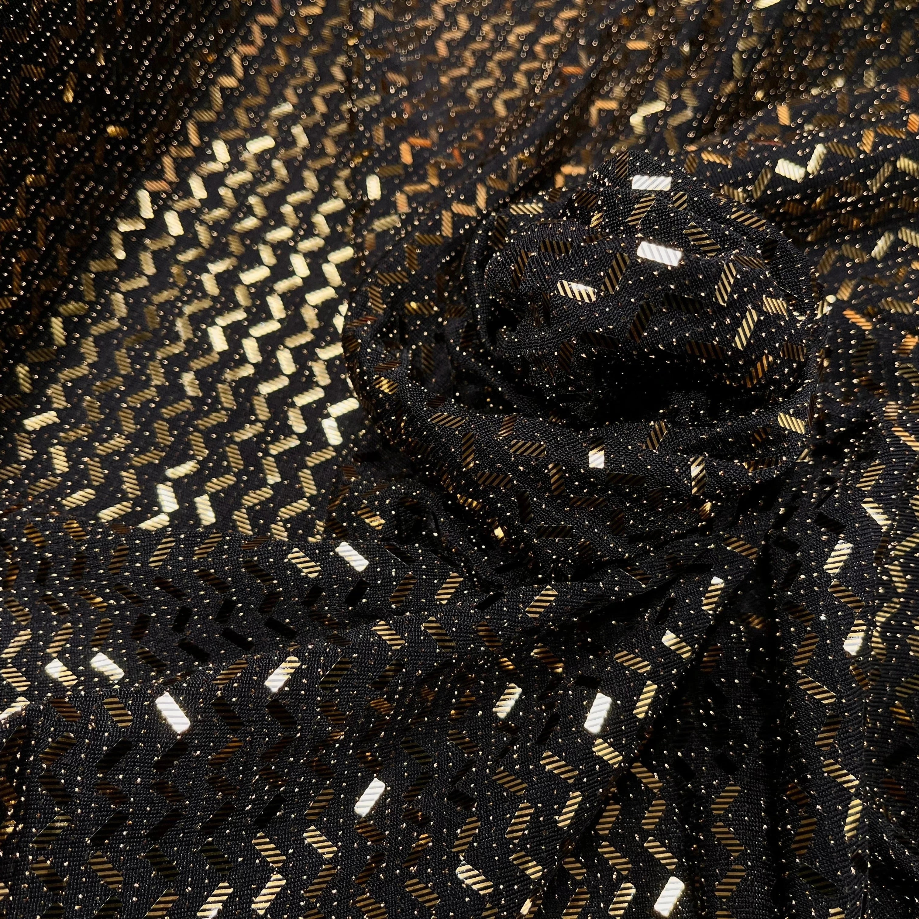 MAILLE SÉQUIN PÉTITE RECTANGLE OR EN ZIG ZAG BRILLANTE - My Little Coupon