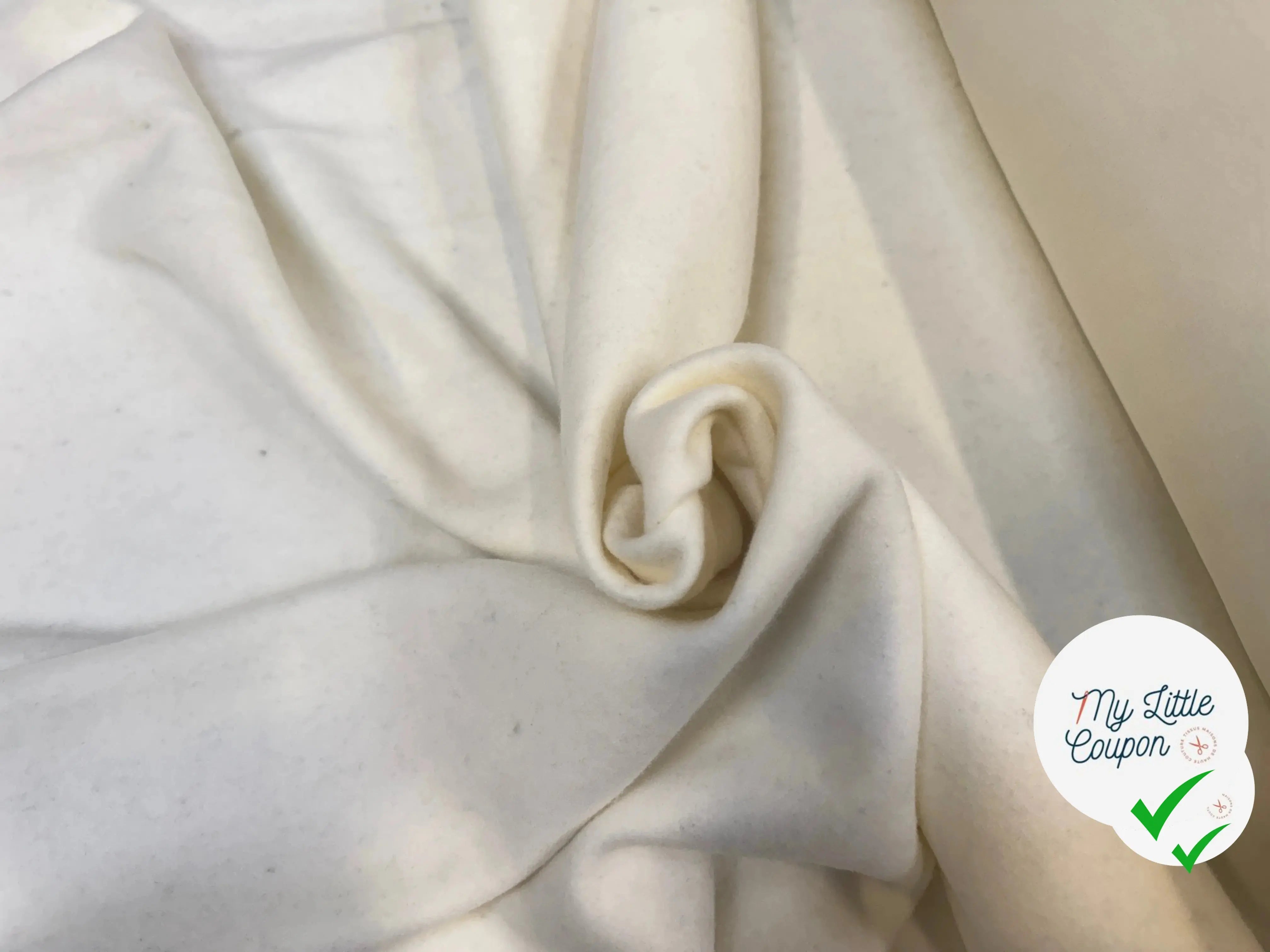 MOLLETON GRATTÉ 70% COTON ÉCRU TOUT DOUX - My Little Coupon