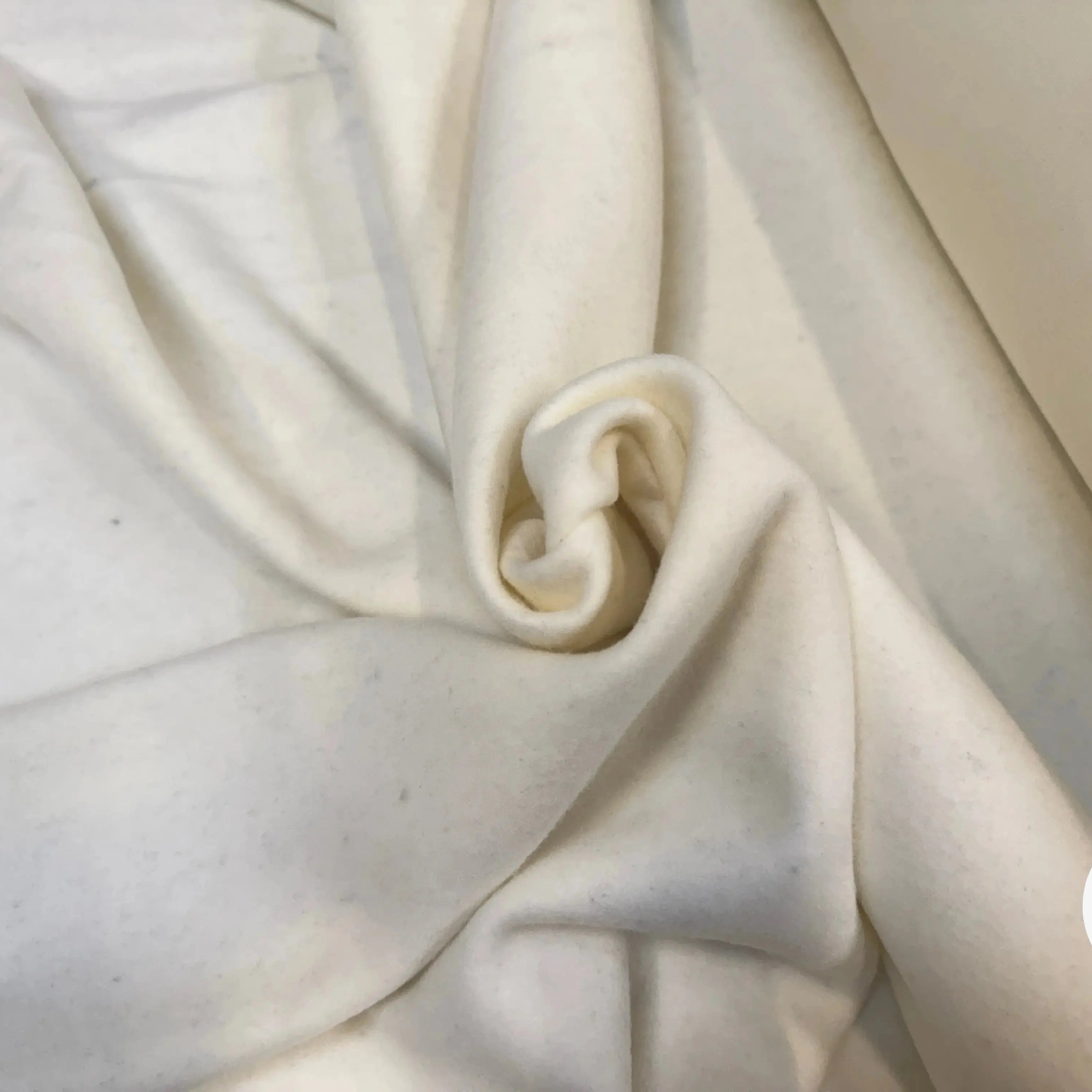 MOLLETON GRATTÉ 70% COTON ÉCRU TOUT DOUX - My Little Coupon