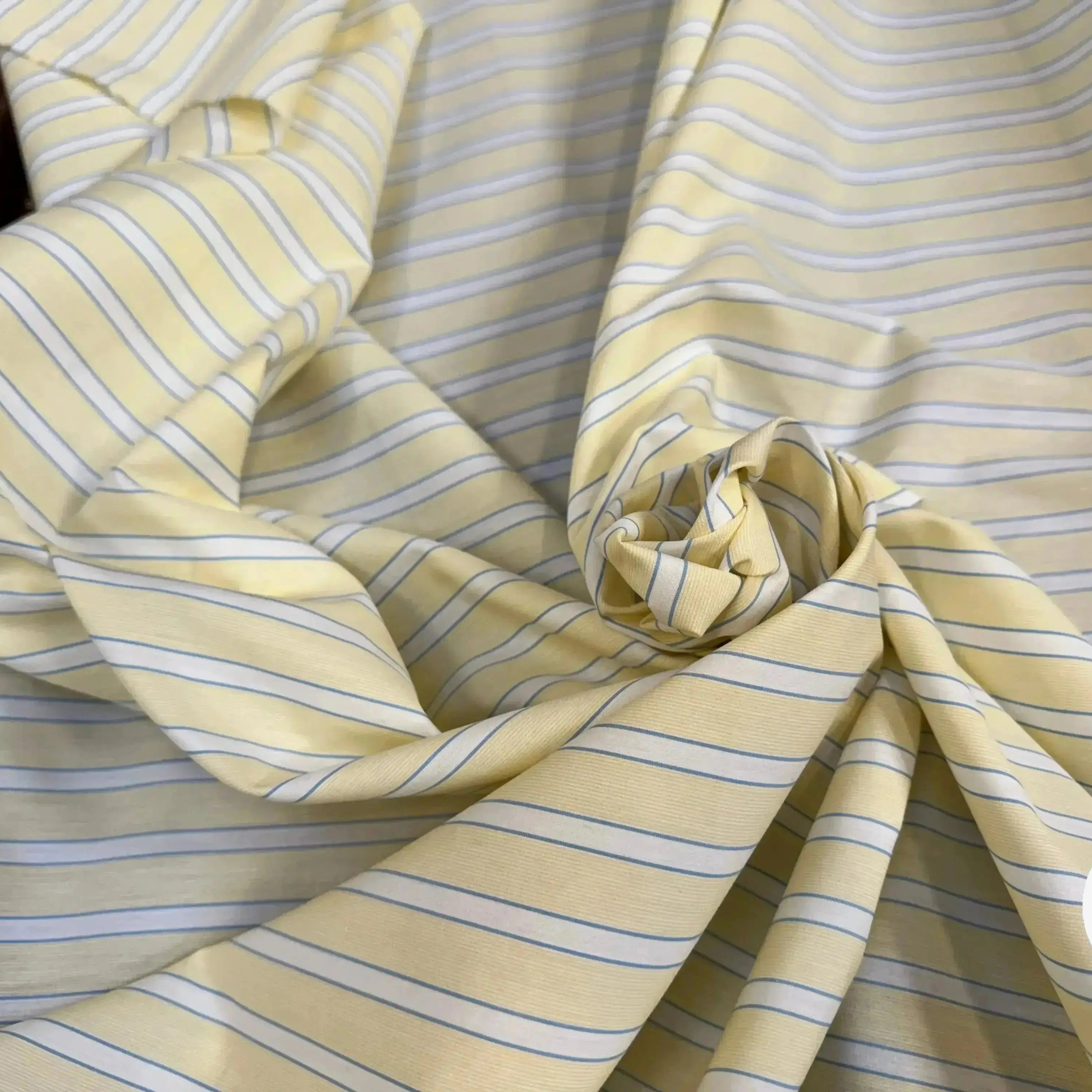 POPELINE DE COTON JAUNE À RAYURES BLANCHES ET BLEU - My Little Coupon