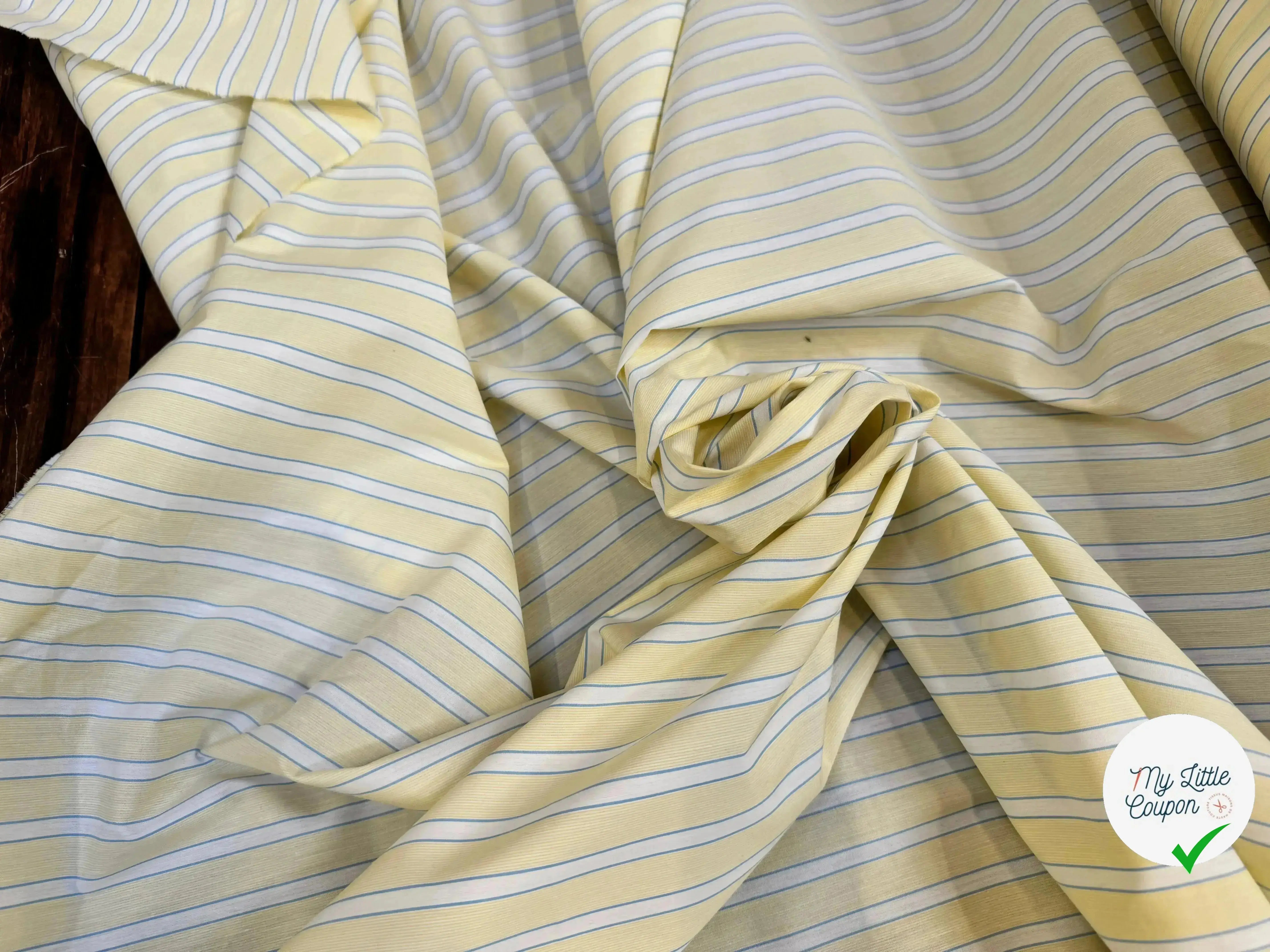 POPELINE DE COTON JAUNE À RAYURES BLANCHES ET BLEU - My Little Coupon